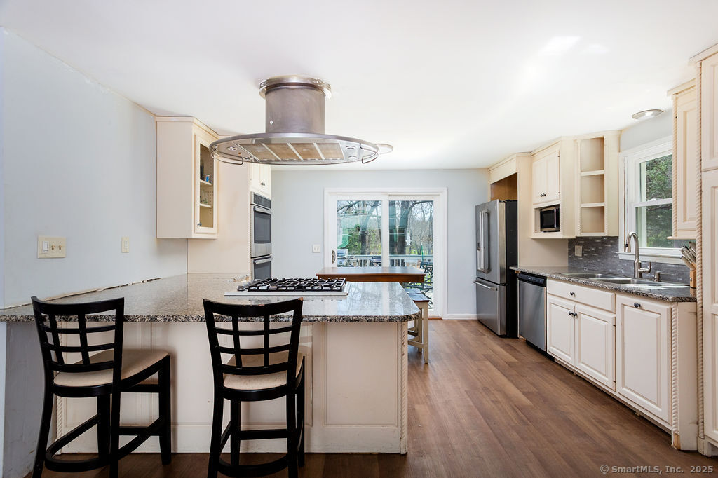 38 Black Bridge, Newtown, Connecticut 06482