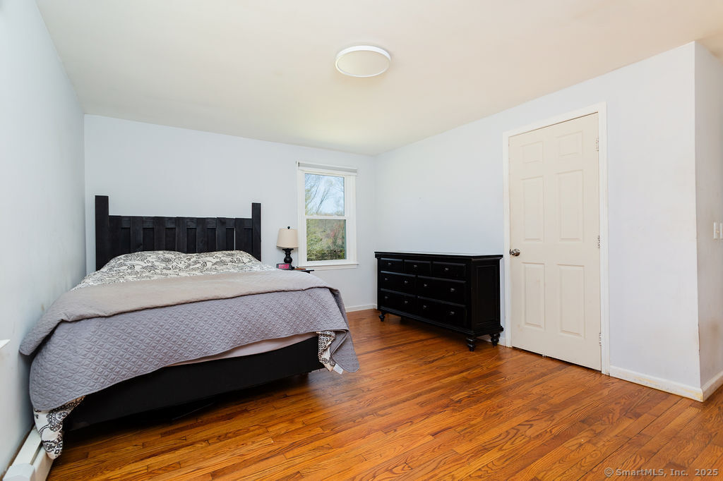 38 Black Bridge, Newtown, Connecticut 06482
