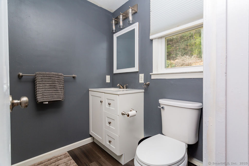 38 Black Bridge, Newtown, Connecticut 06482