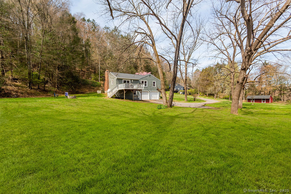 38 Black Bridge, Newtown, Connecticut 06482