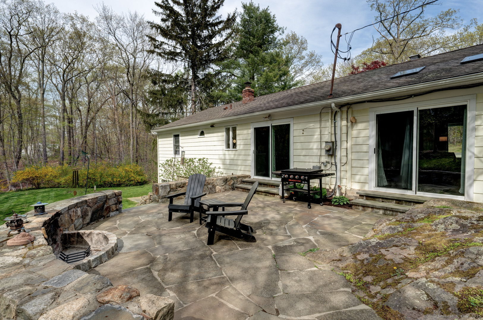 3 Summit, Ridgefield, Connecticut 06877