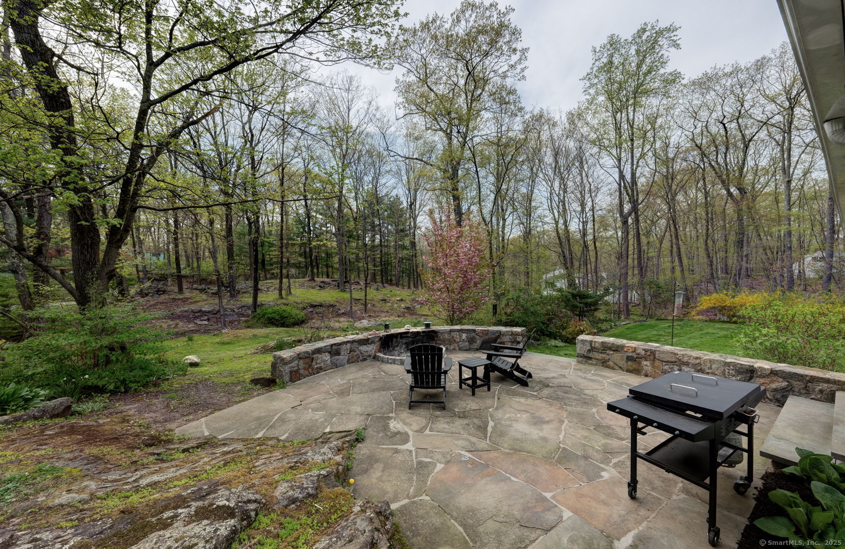 3 Summit, Ridgefield, Connecticut 06877