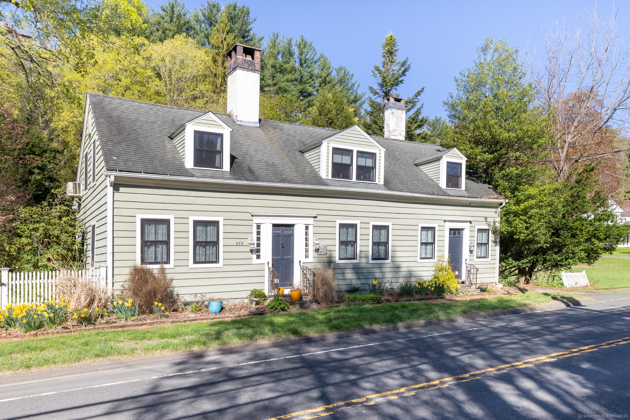 579 Main, New Hartford, Connecticut 06057