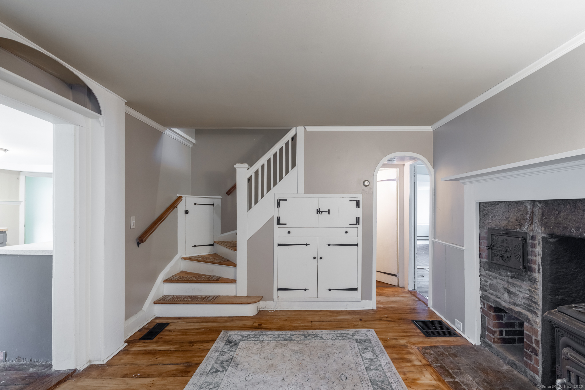 579 Main, New Hartford, Connecticut 06057