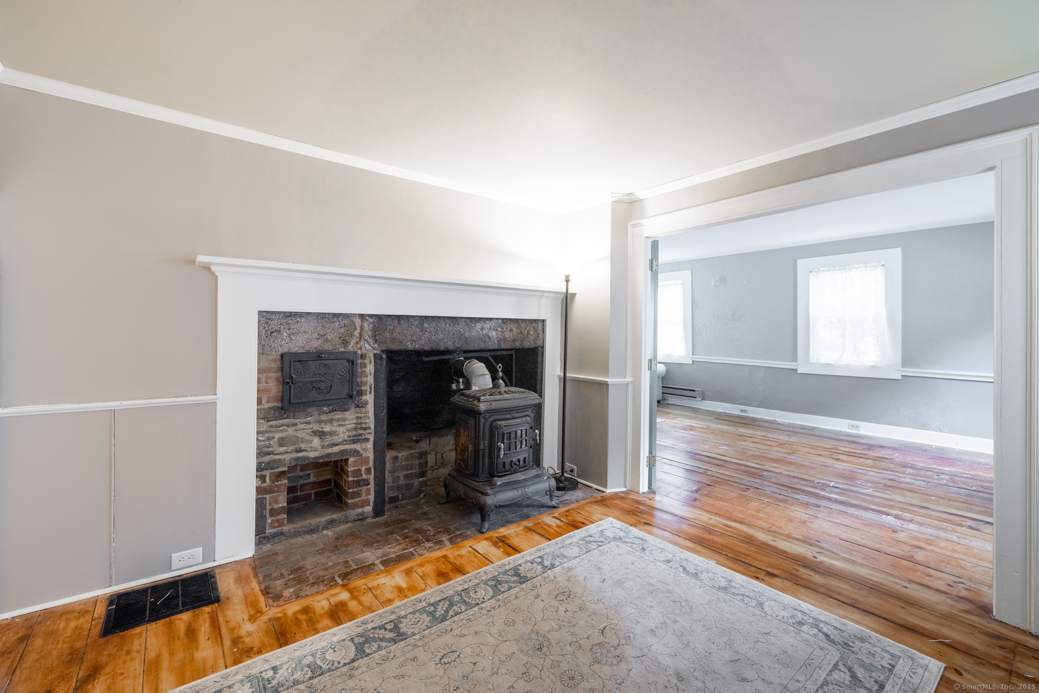579 Main, New Hartford, Connecticut 06057