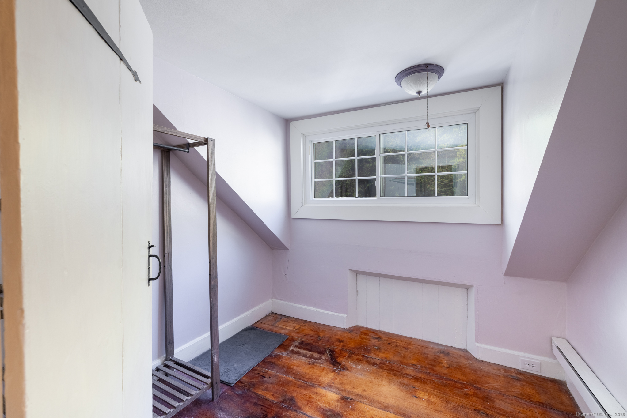 579 Main, New Hartford, Connecticut 06057