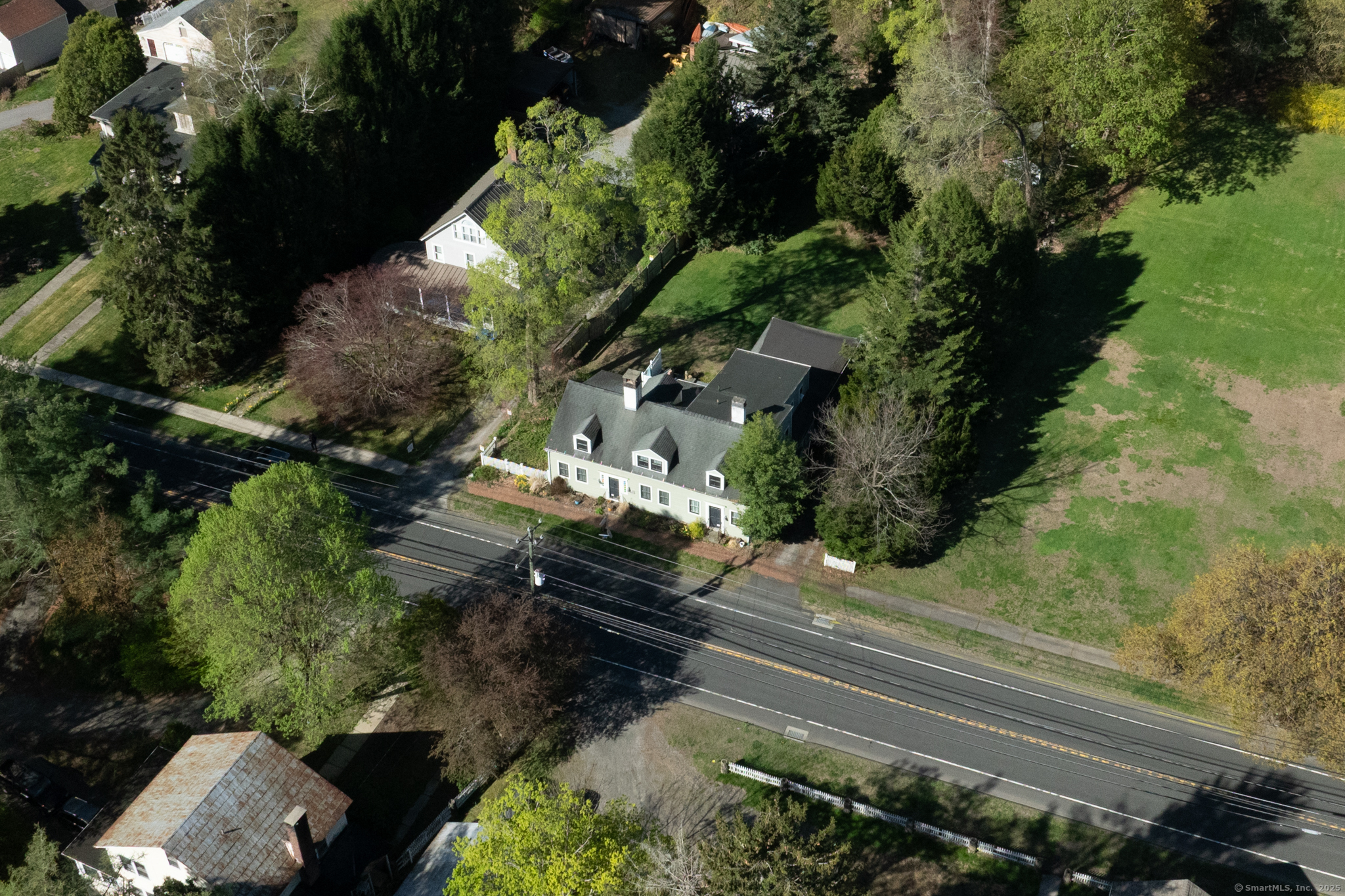 579 Main, New Hartford, Connecticut 06057