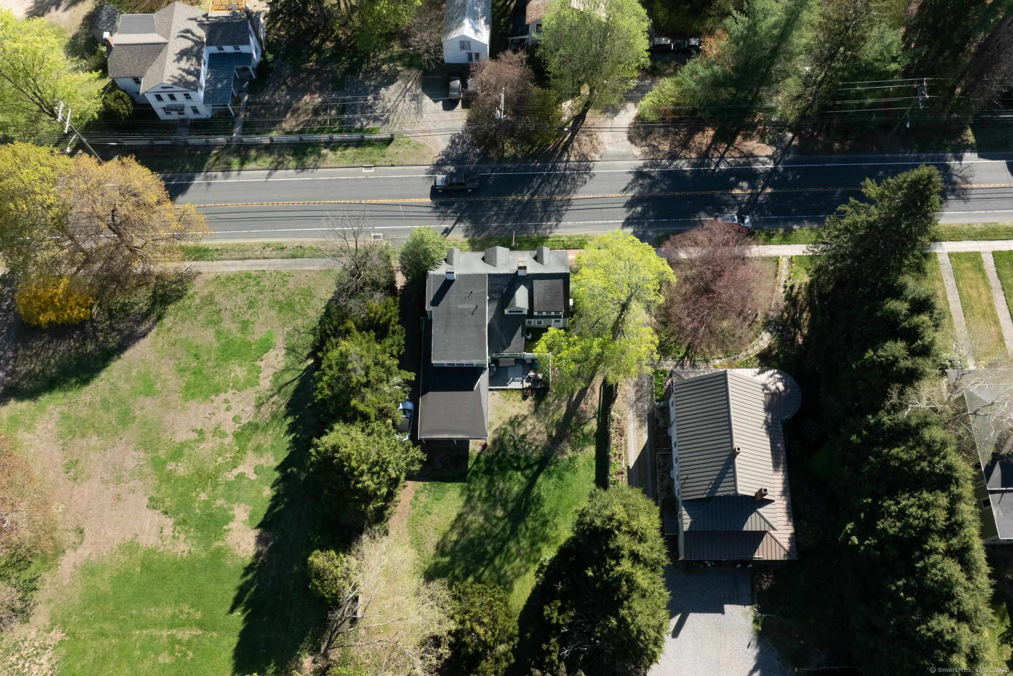 579 Main, New Hartford, Connecticut 06057