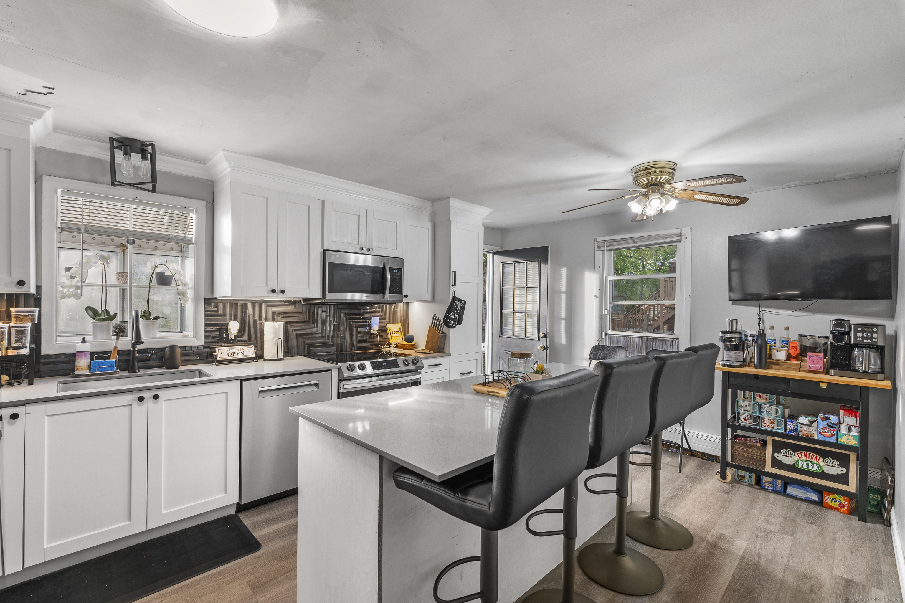 374 Vincellette, Bridgeport, Connecticut 06606