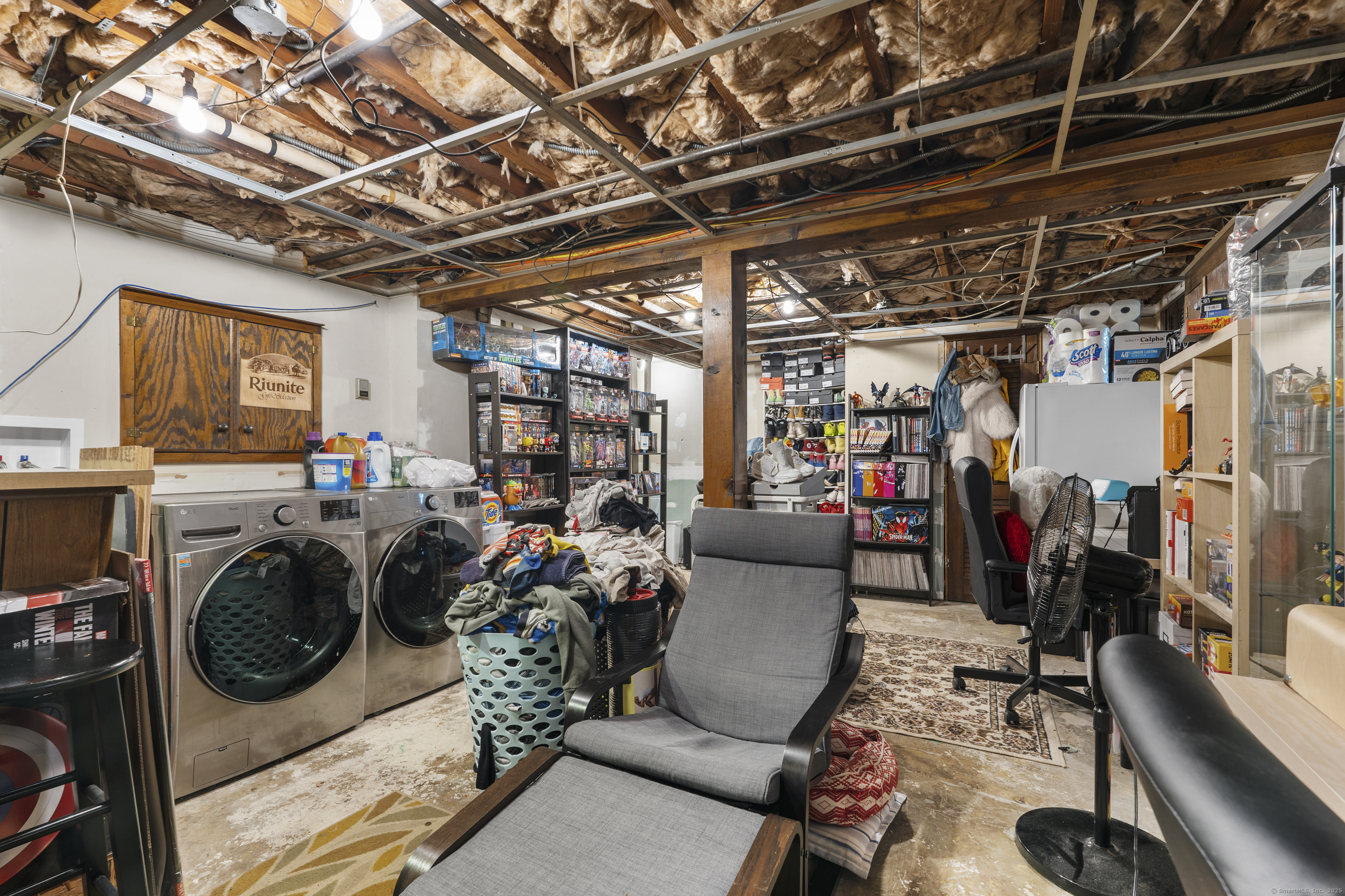 374 Vincellette, Bridgeport, Connecticut 06606