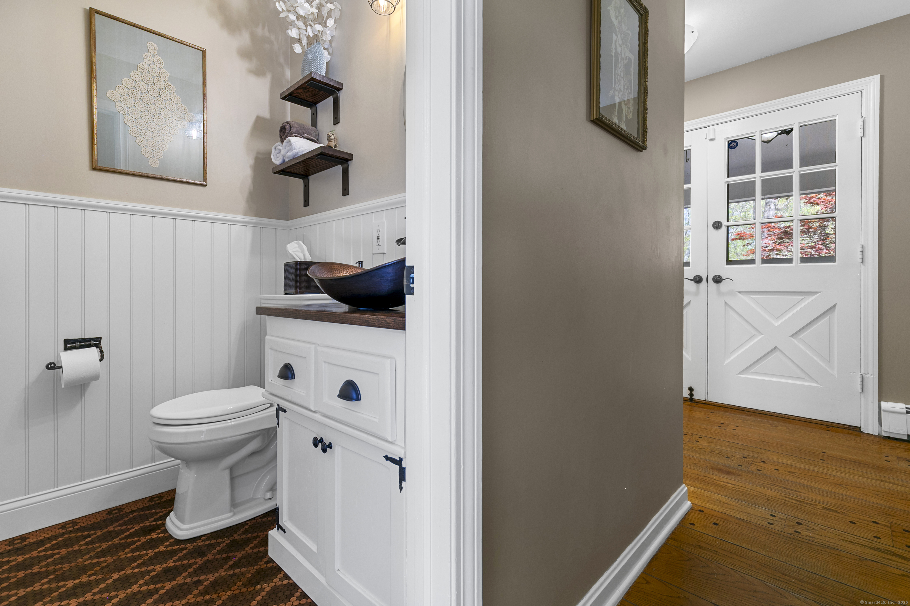 231 Whitethorn, Guilford, Connecticut 06437