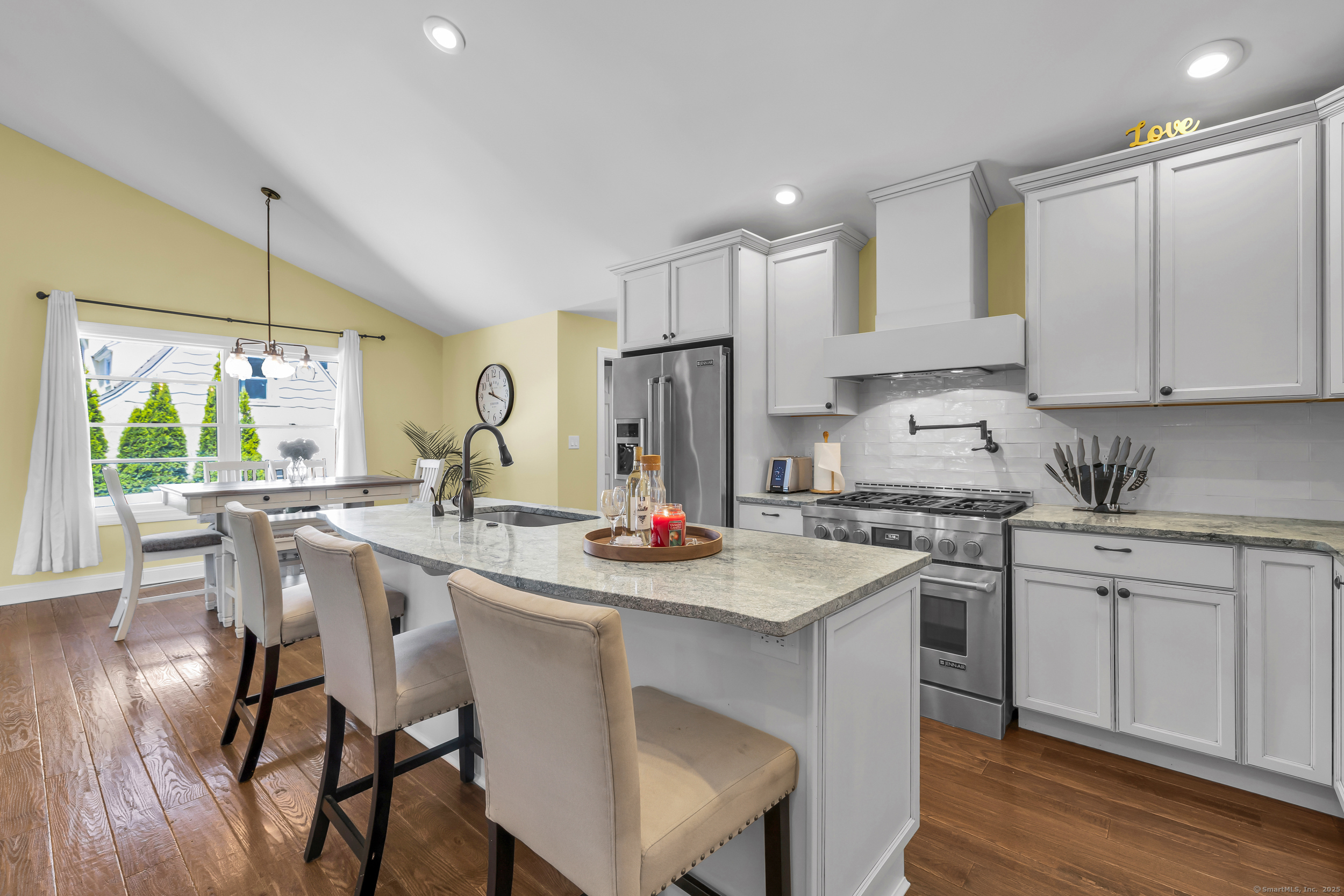 127 Killdeer, Hamden, Connecticut 06517