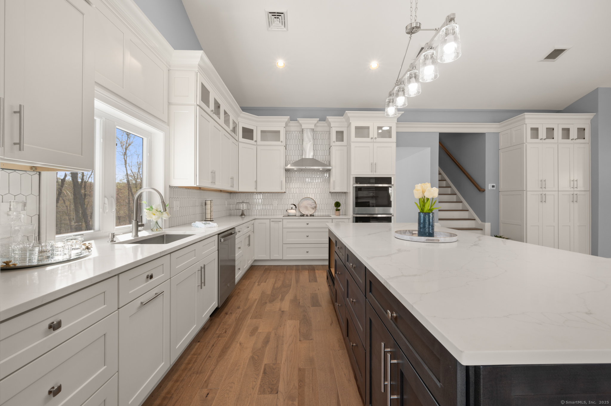 383 Leonard, Middlebury, Connecticut 06762