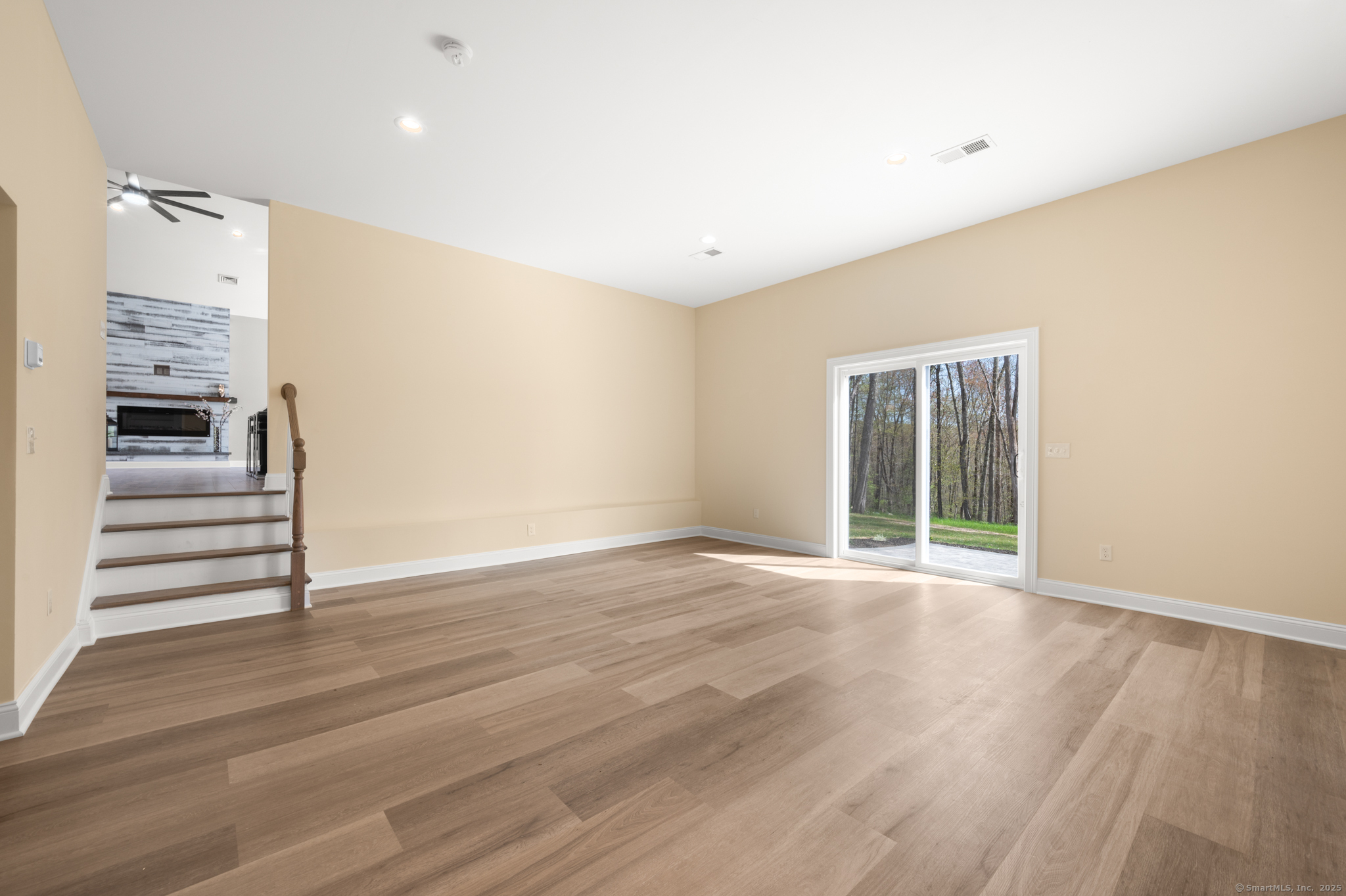 383 Leonard, Middlebury, Connecticut 06762