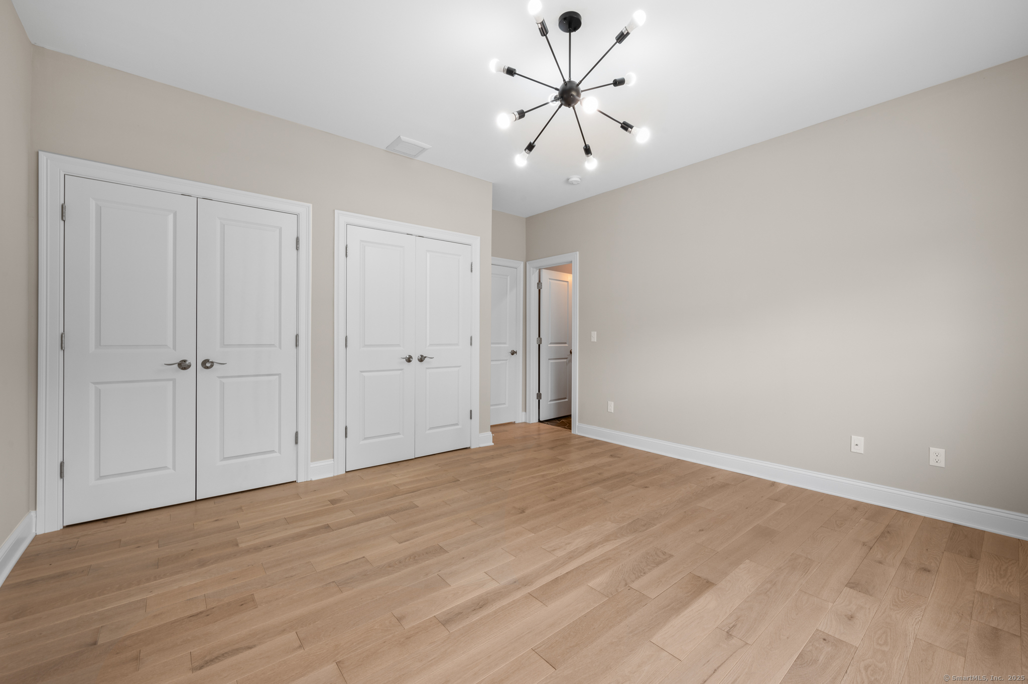 383 Leonard, Middlebury, Connecticut 06762