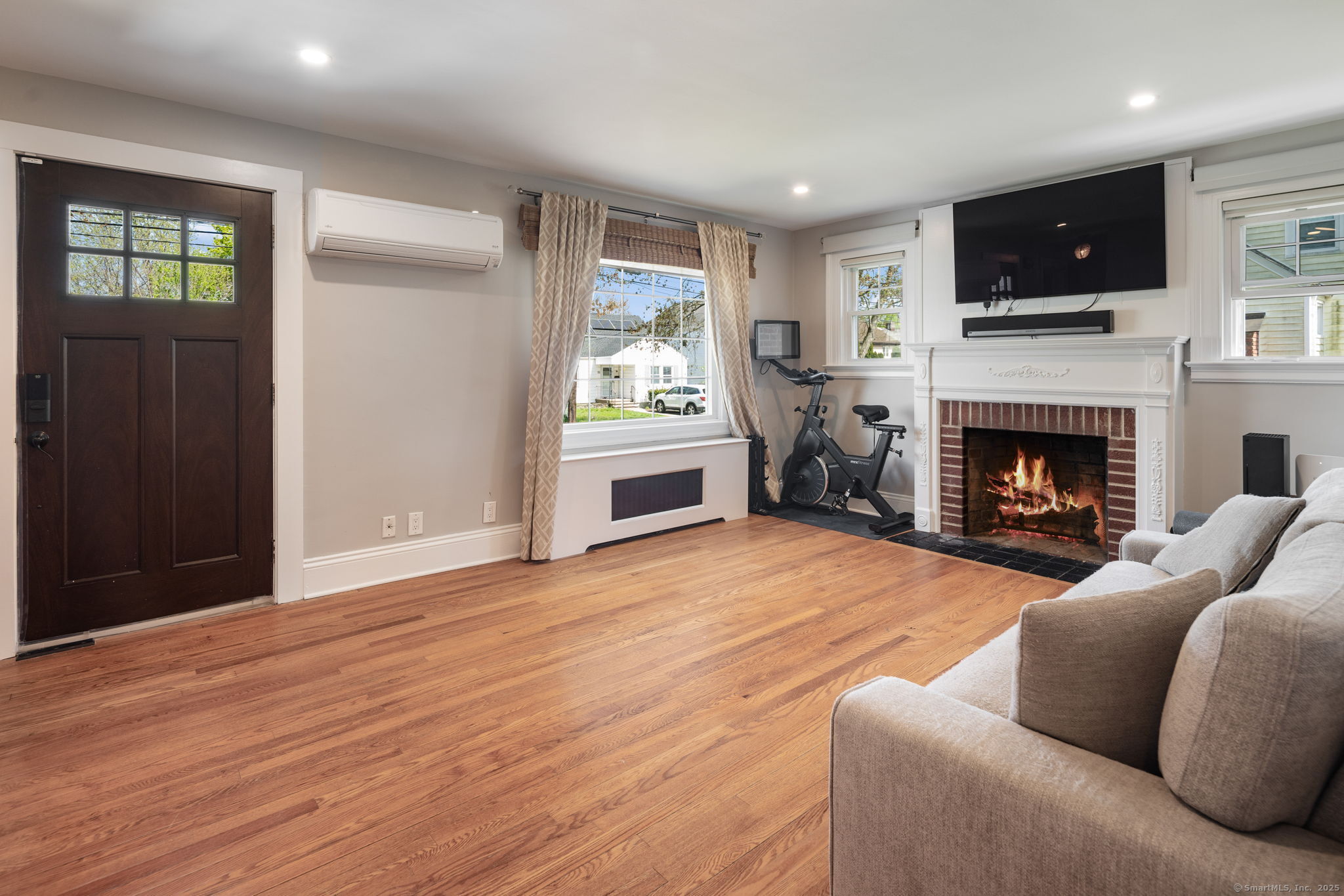 43 Bibbins, Fairfield, Connecticut 06825