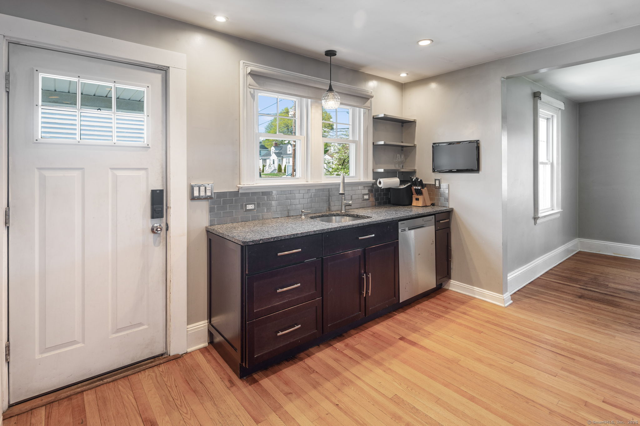 43 Bibbins, Fairfield, Connecticut 06825