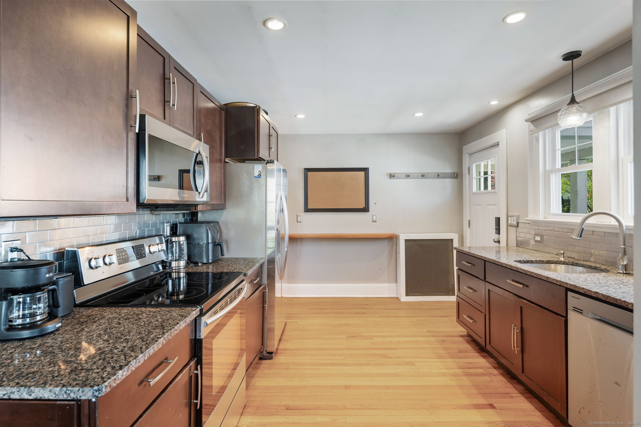 43 Bibbins, Fairfield, Connecticut 06825