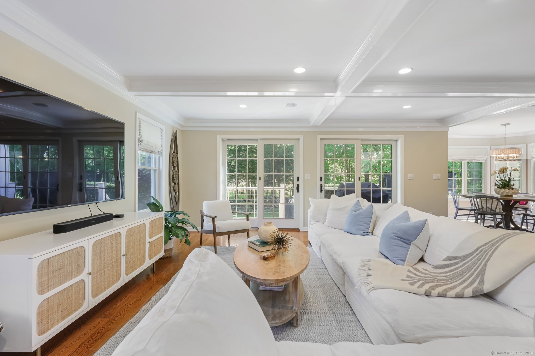 23 Miles, Darien, Connecticut 06820