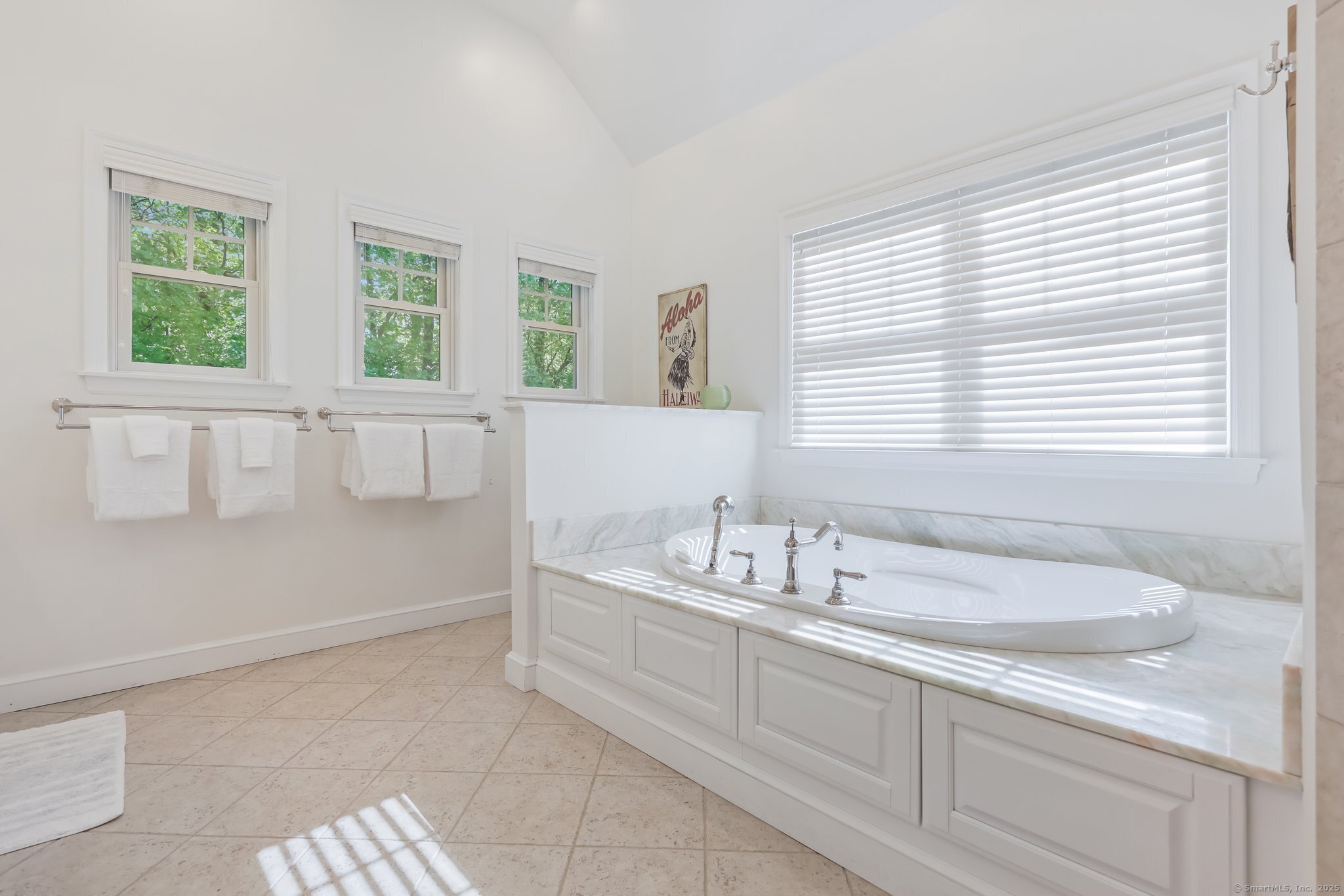 23 Miles, Darien, Connecticut 06820