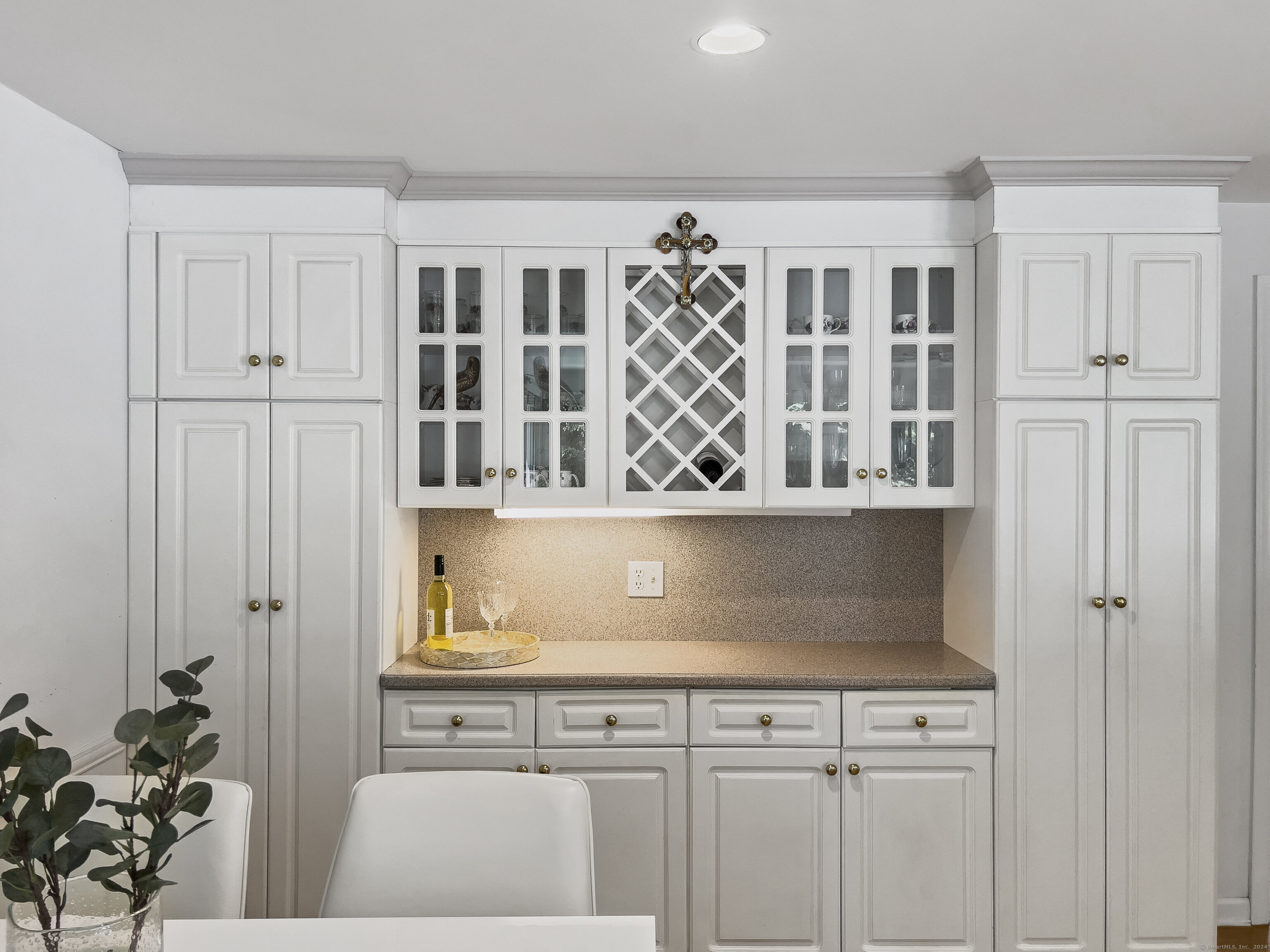 34 Longmeadows, Wilton, Connecticut 06897