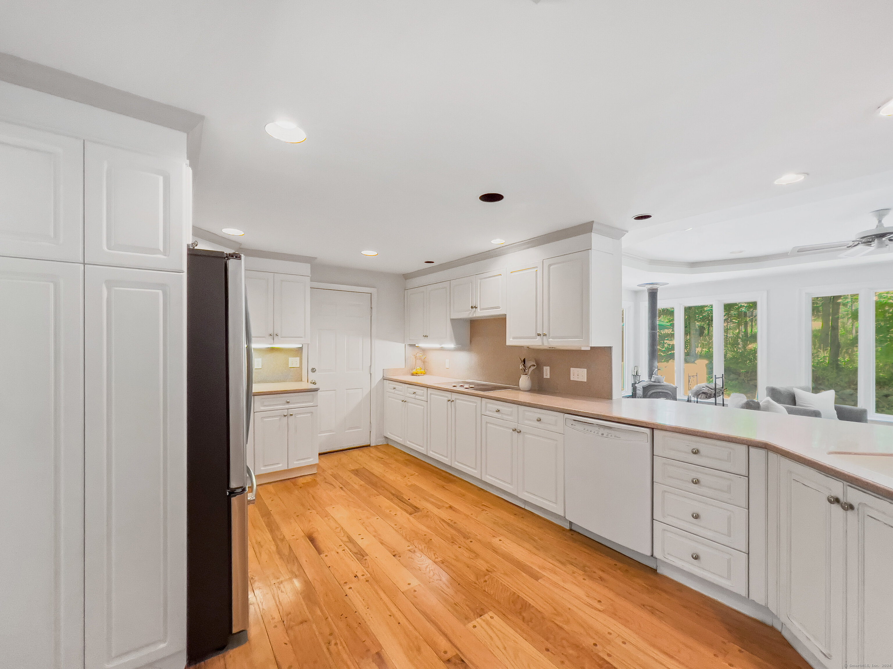 34 Longmeadows, Wilton, Connecticut 06897