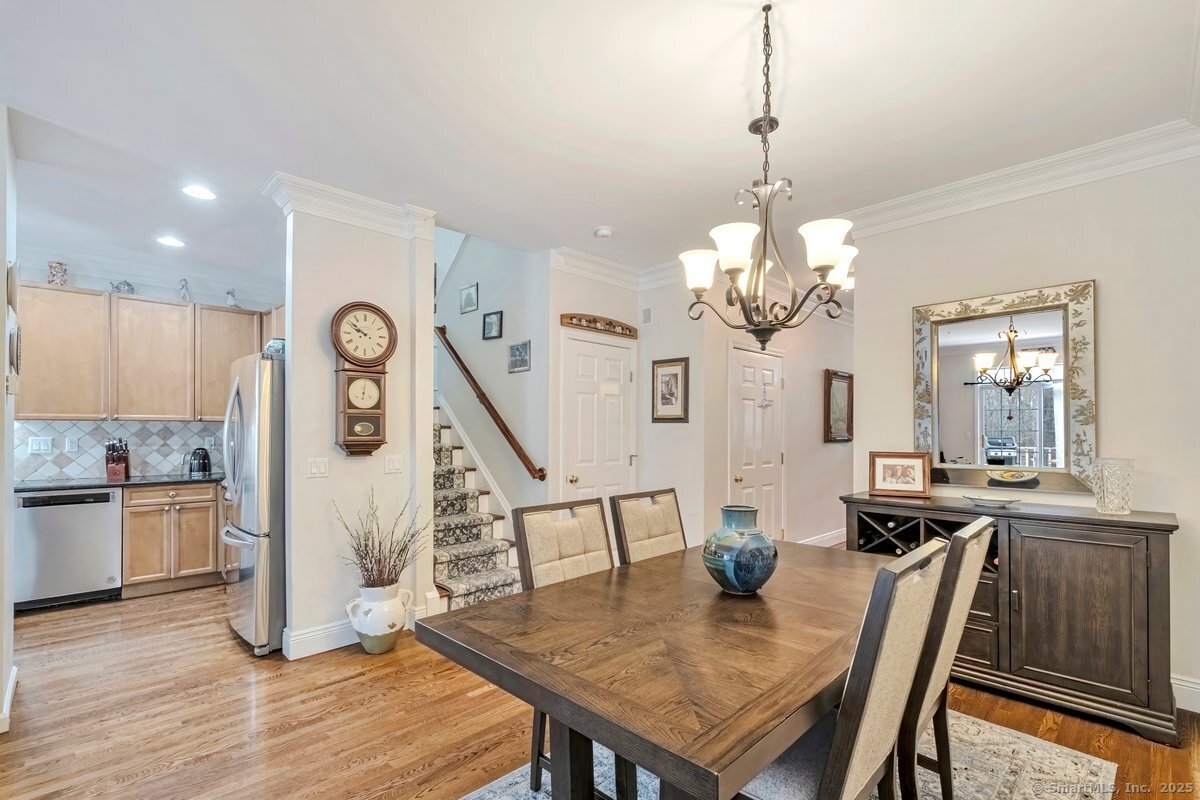 44 Woodcrest, Danbury, Connecticut 06810