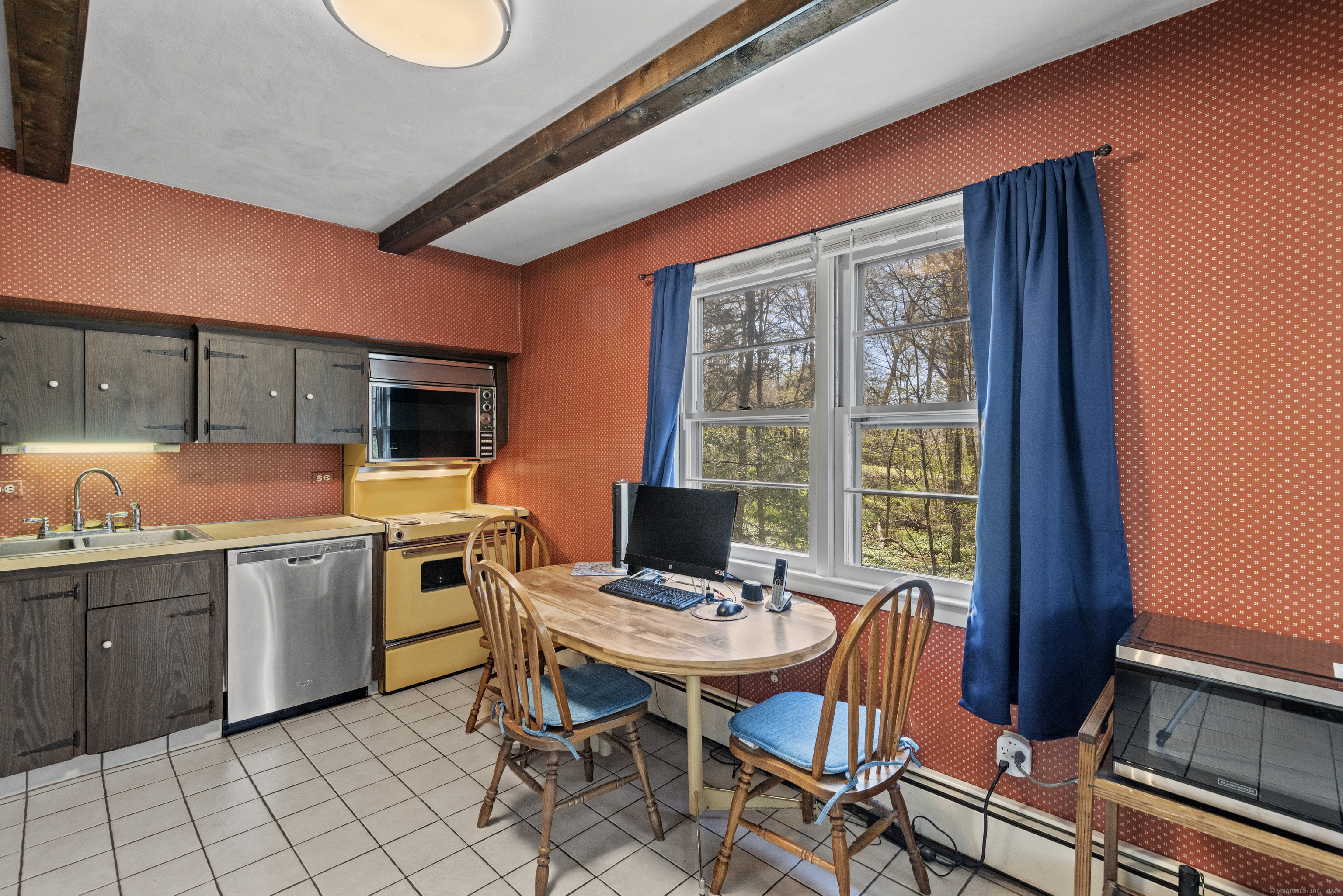 59 Arrowhead, Woodbury, Connecticut 06798