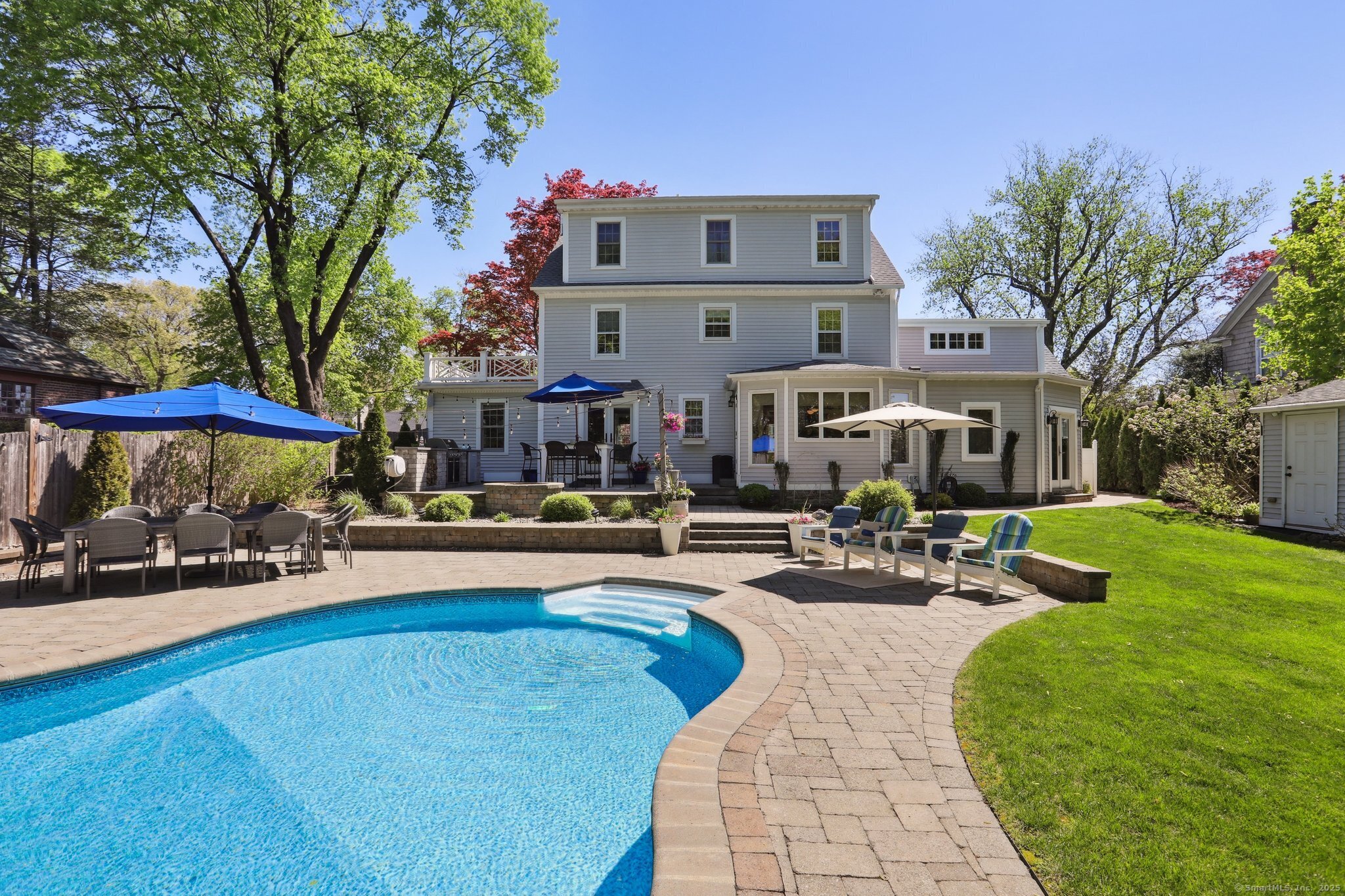 33 Ridge, Danbury, Connecticut 06810