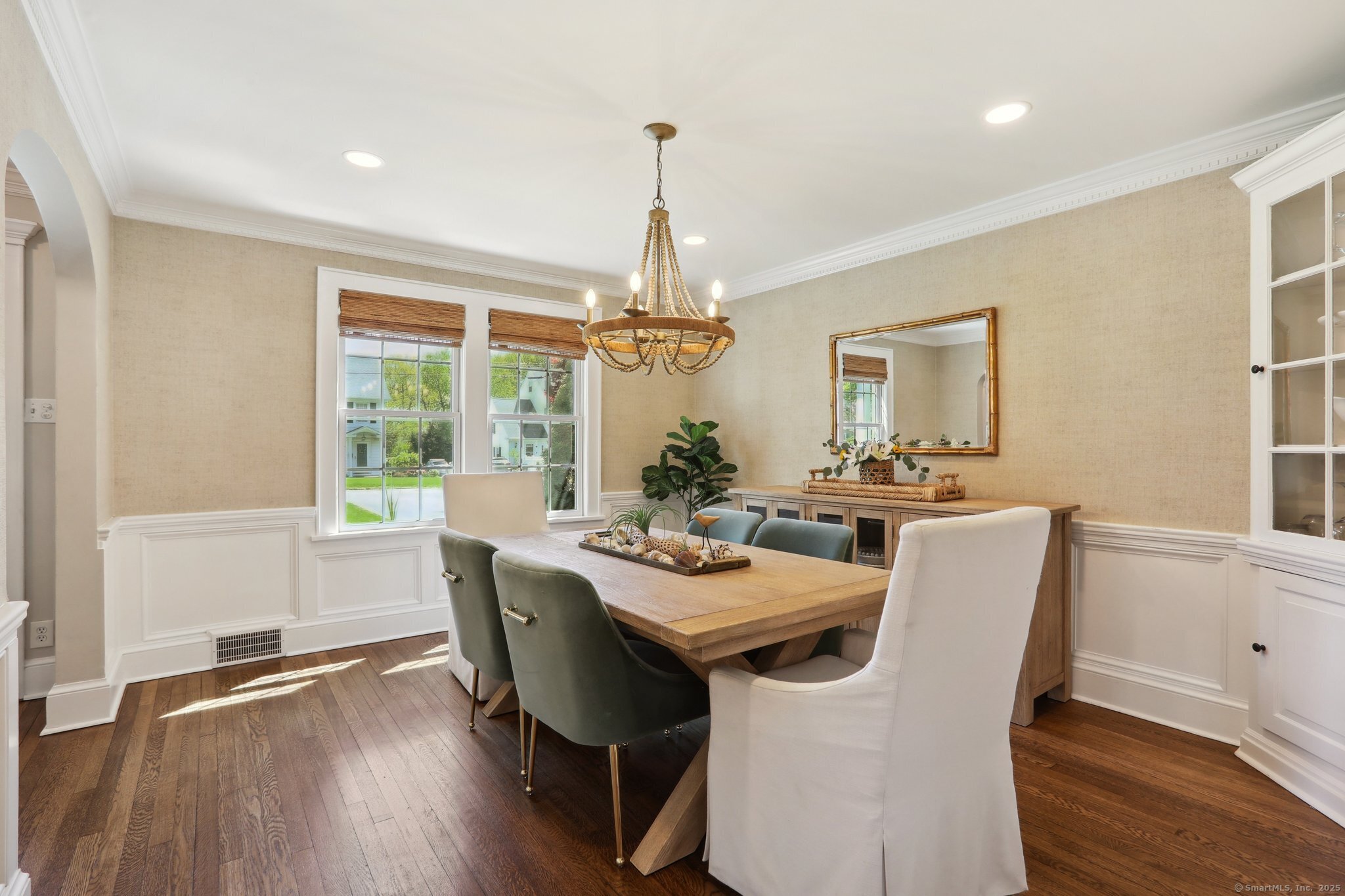 33 Ridge, Danbury, Connecticut 06810