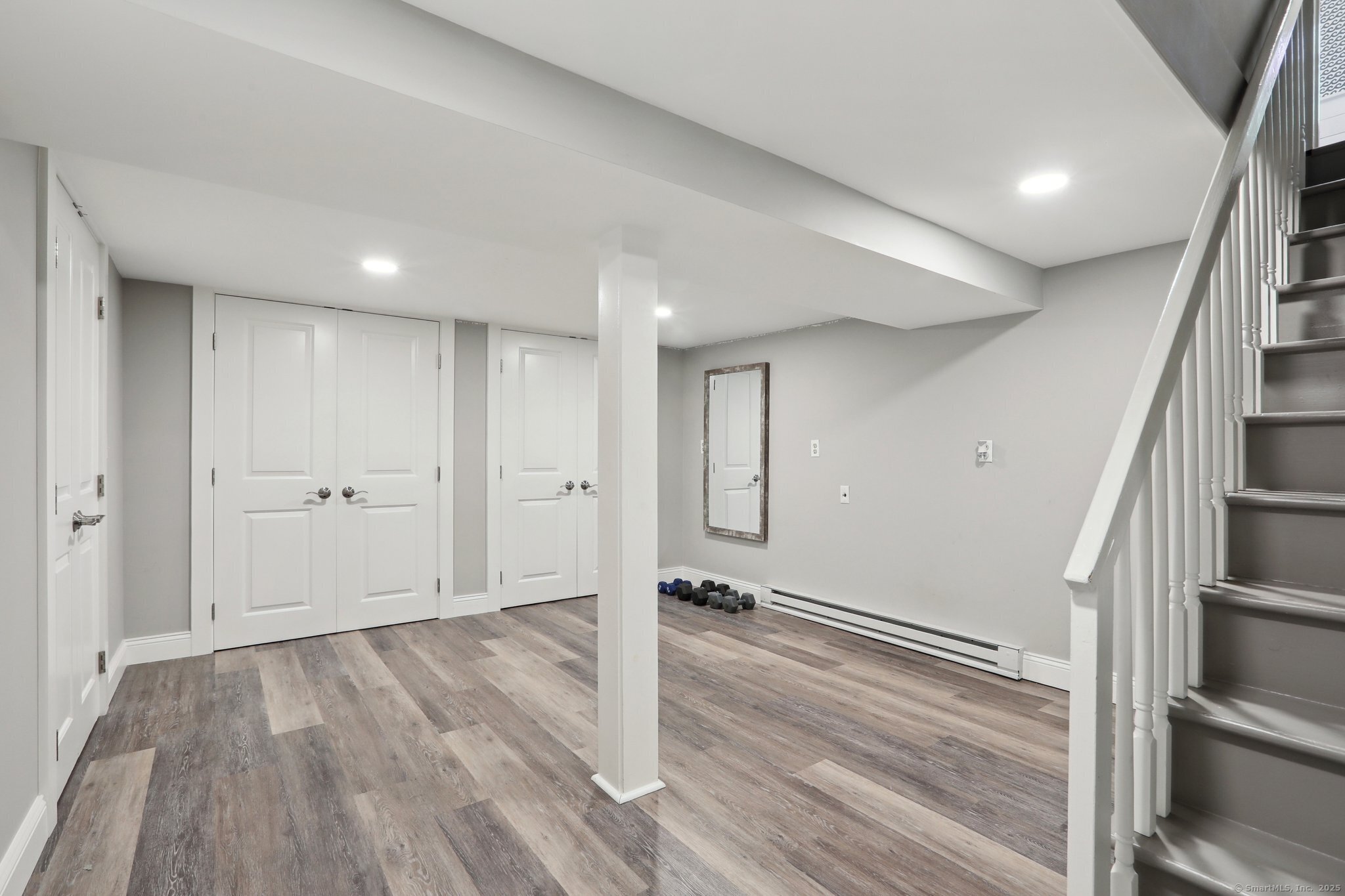 33 Ridge, Danbury, Connecticut 06810