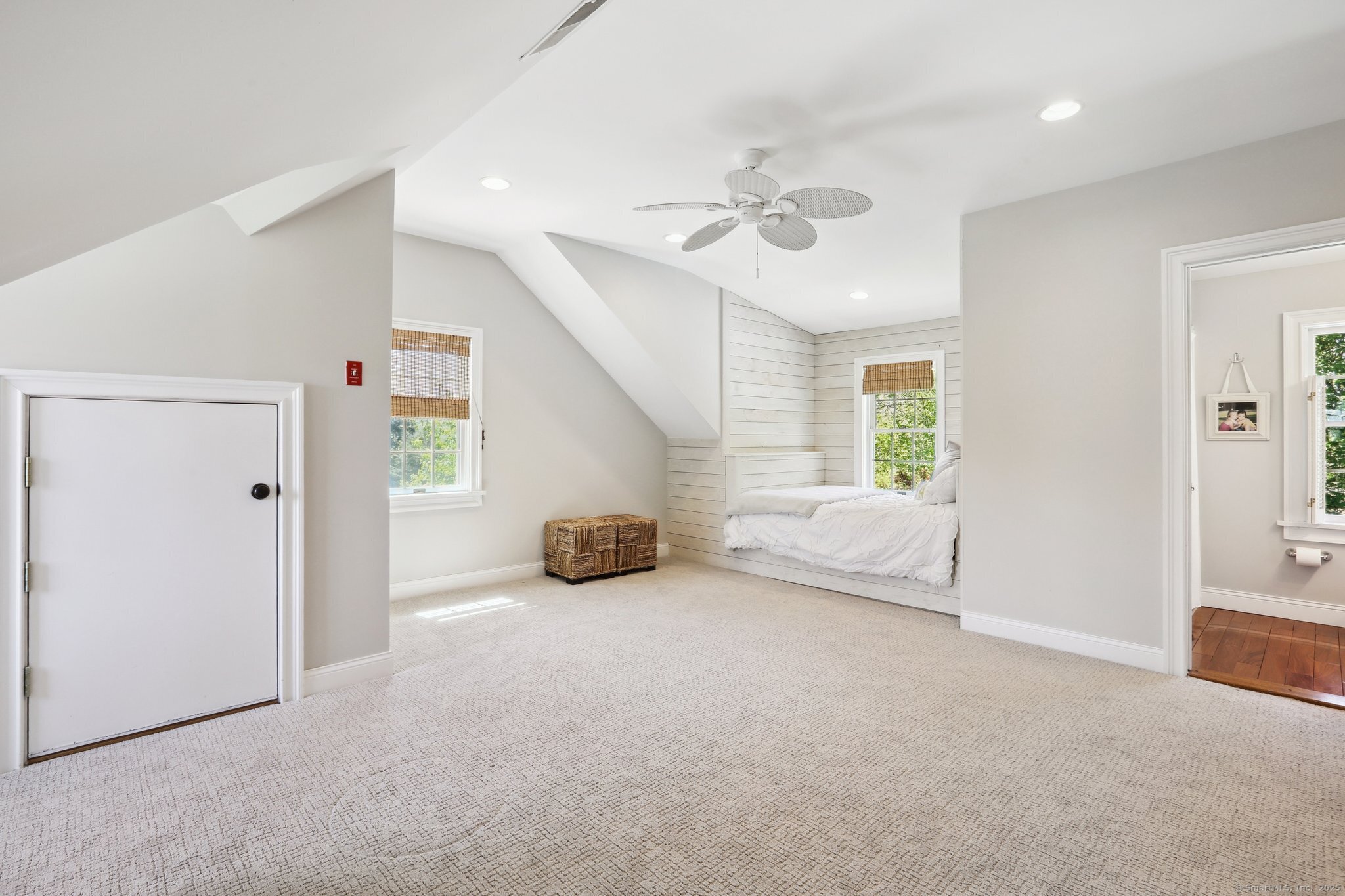 33 Ridge, Danbury, Connecticut 06810