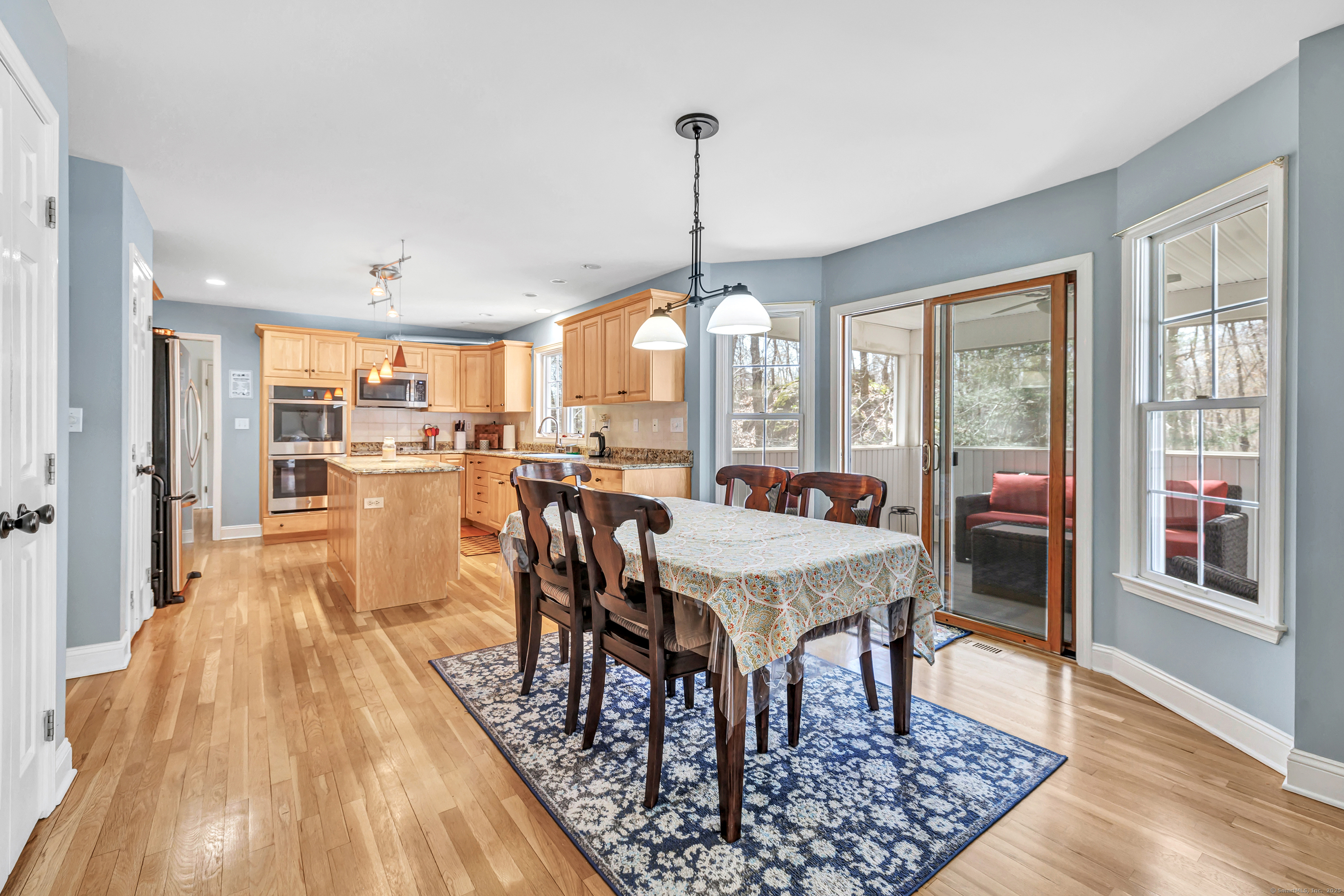 14 Fawnwood, Newtown, Connecticut 06482