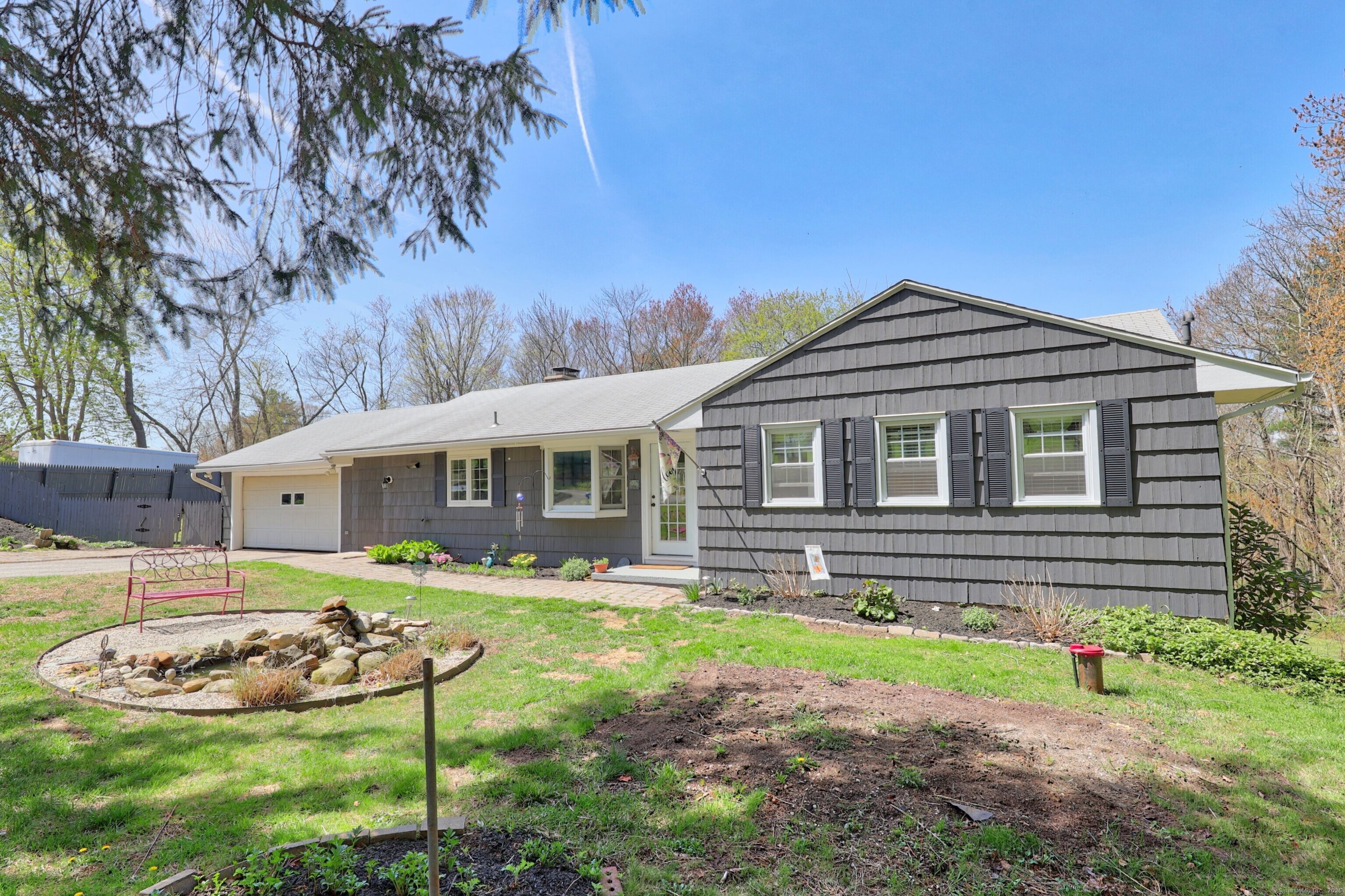 61 Byrnes, Litchfield, Connecticut 06759