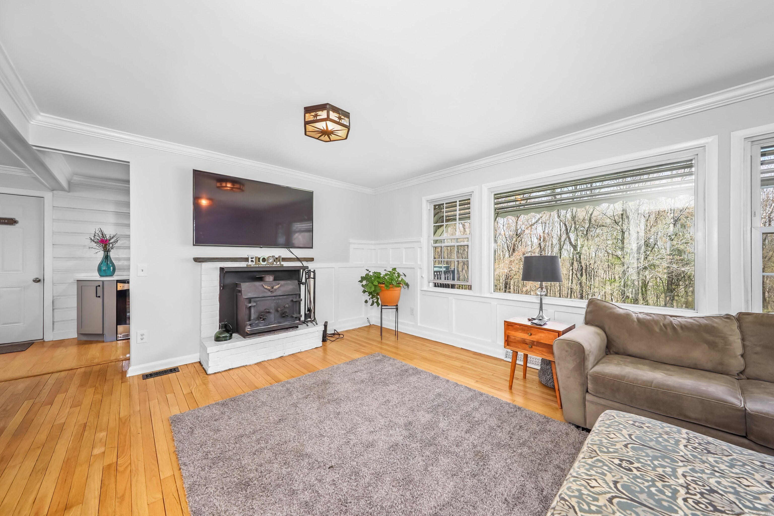 61 Byrnes, Litchfield, Connecticut 06759