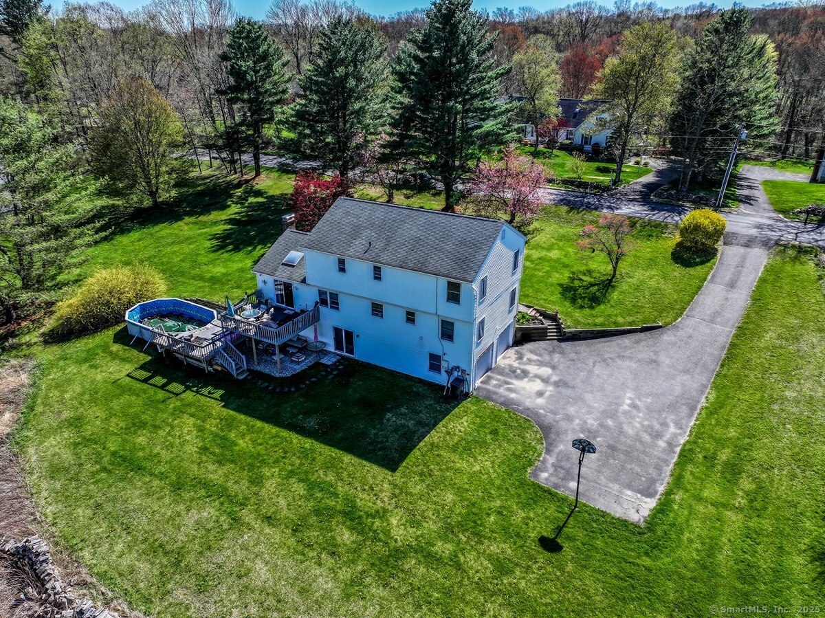 33 Mine Hill, New Milford, Connecticut 06776