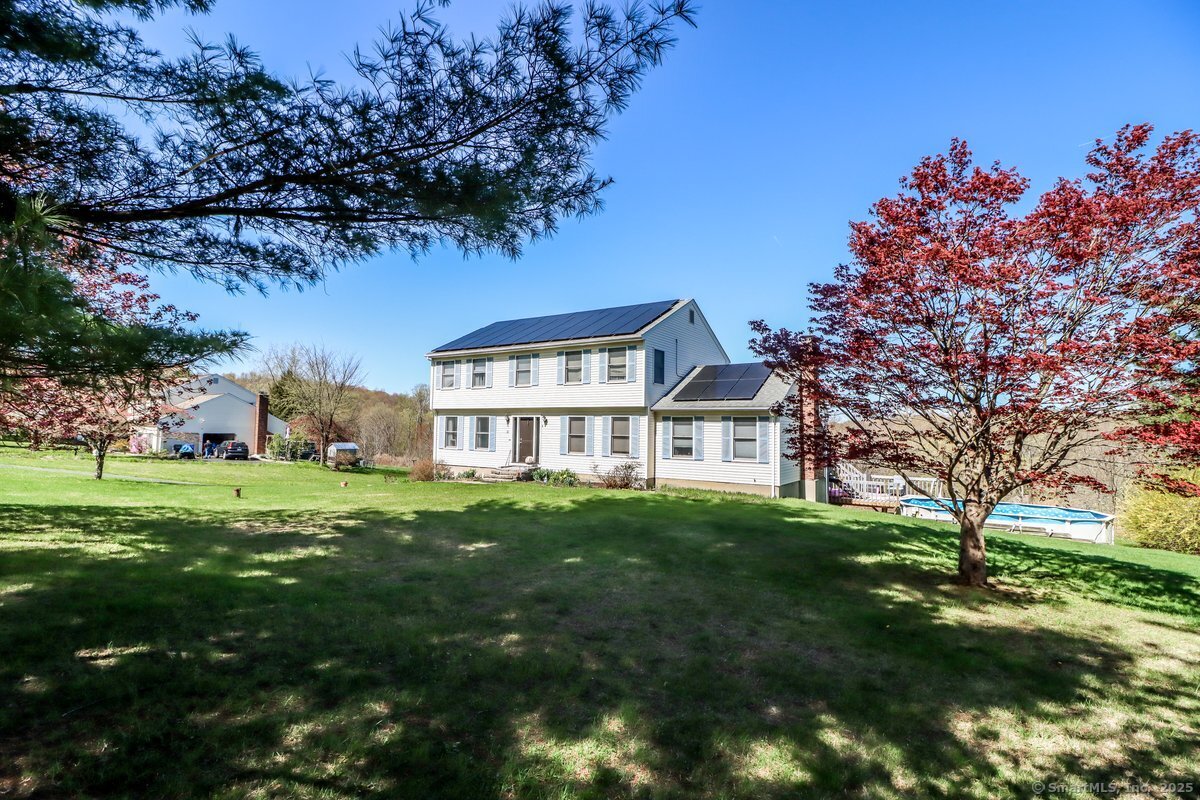 33 Mine Hill, New Milford, Connecticut 06776