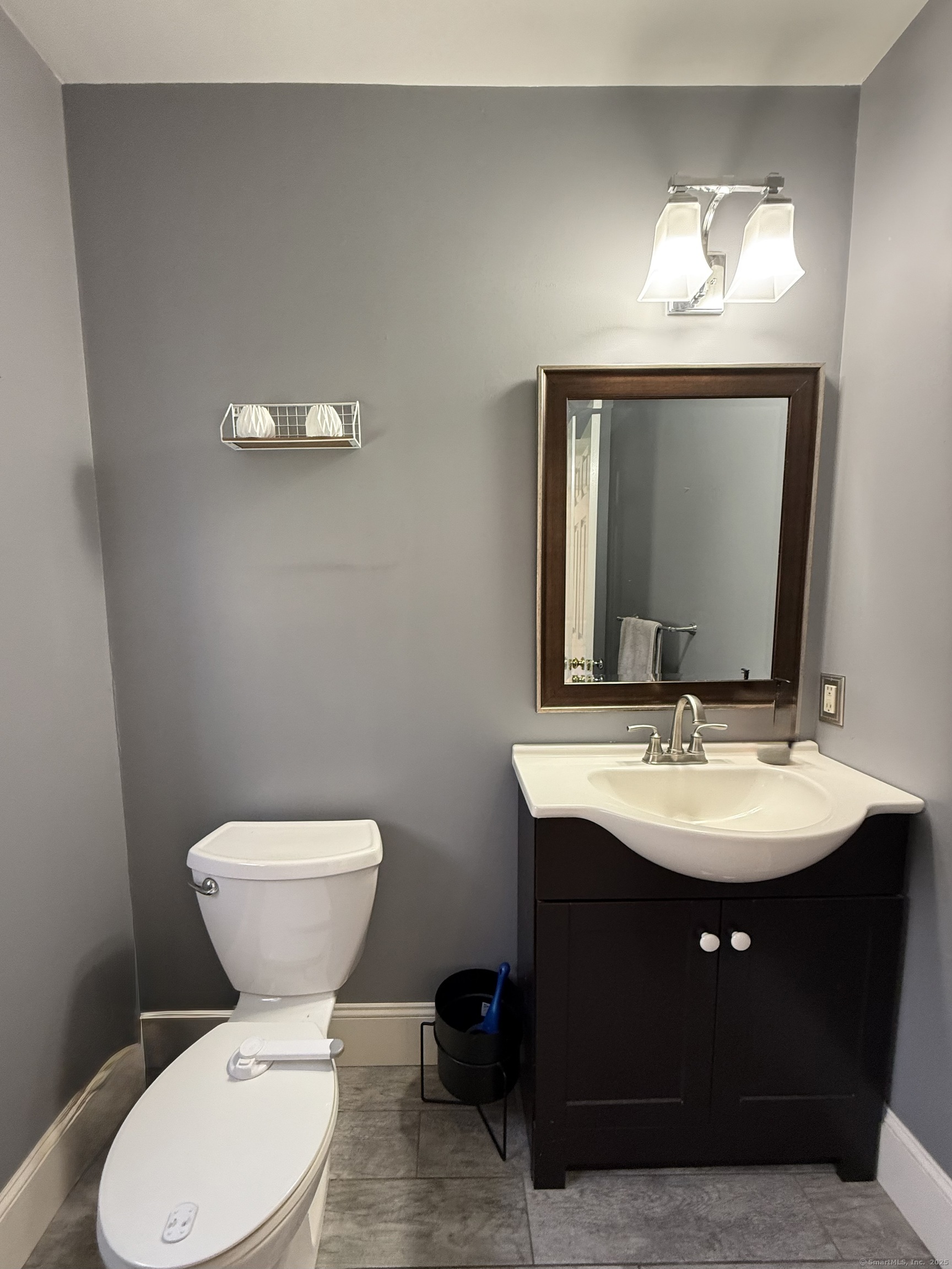 33 Steep Hill, Seymour, Connecticut 06483