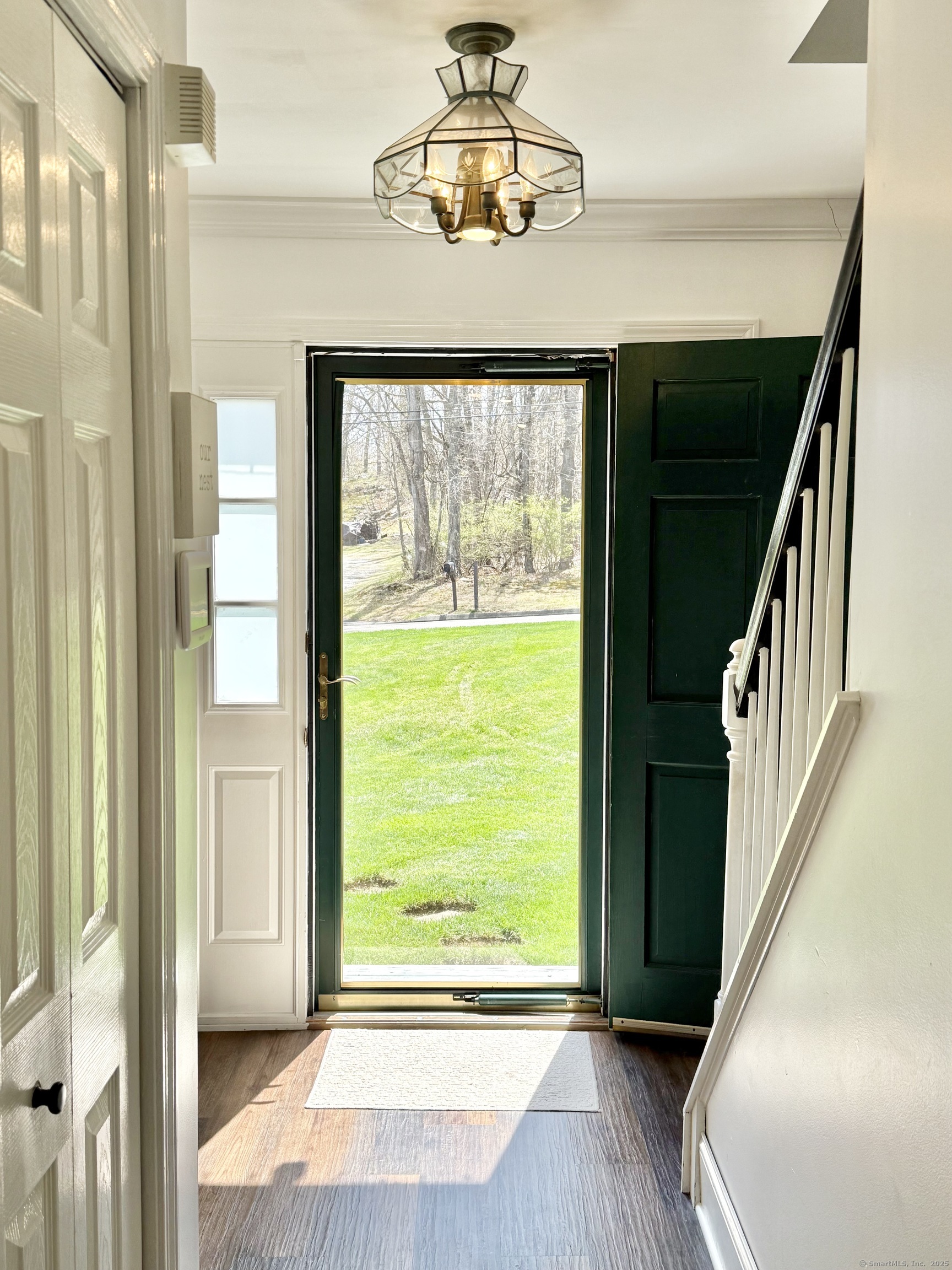 33 Steep Hill, Seymour, Connecticut 06483
