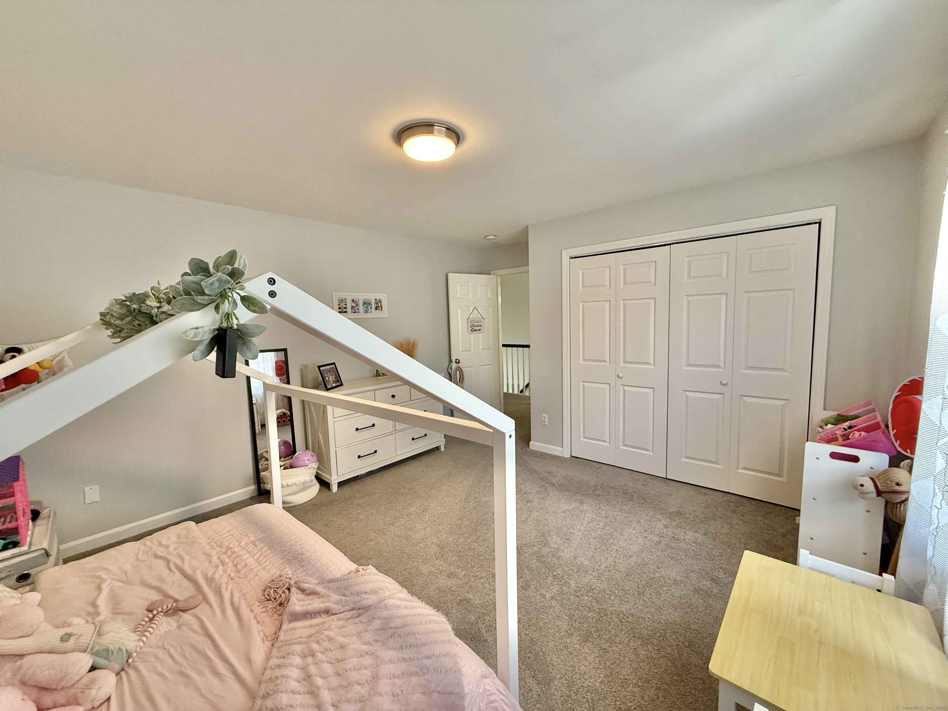 33 Steep Hill, Seymour, Connecticut 06483