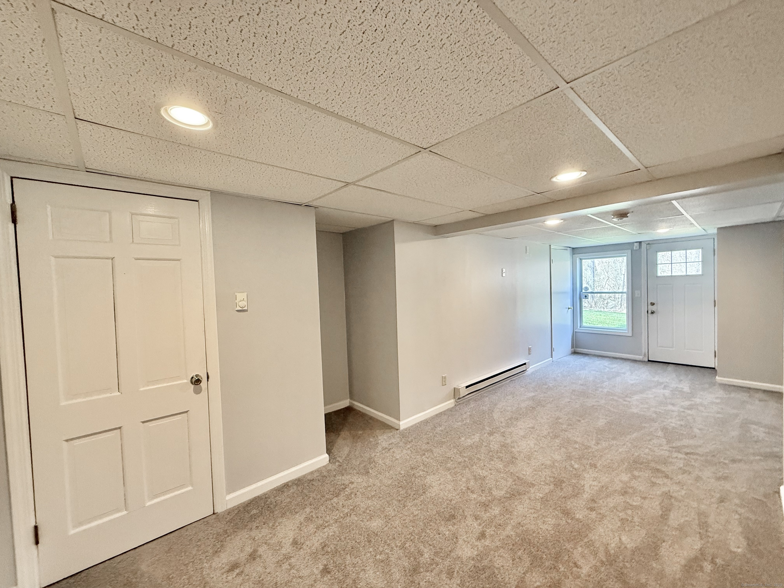 33 Steep Hill, Seymour, Connecticut 06483