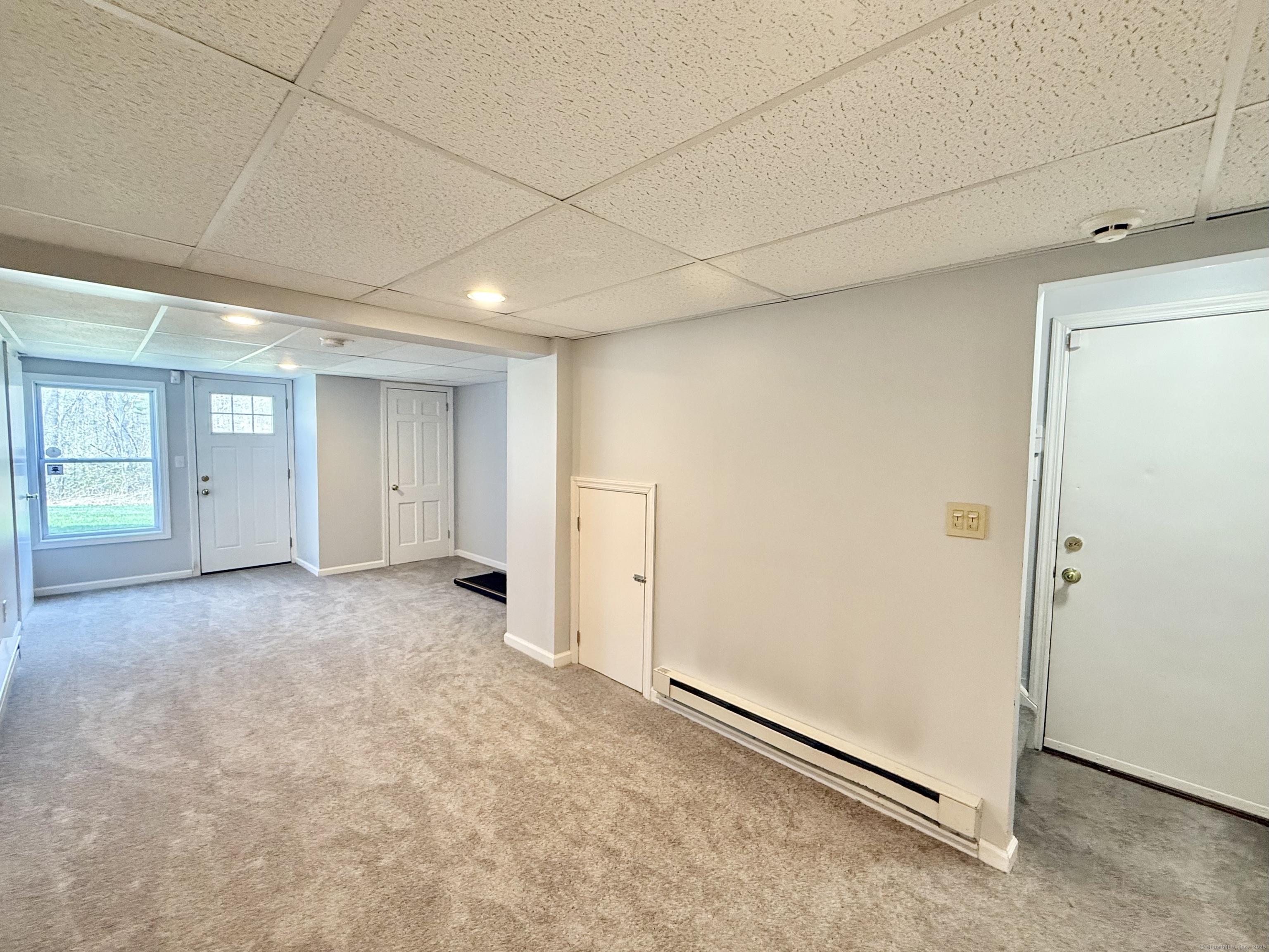 33 Steep Hill, Seymour, Connecticut 06483