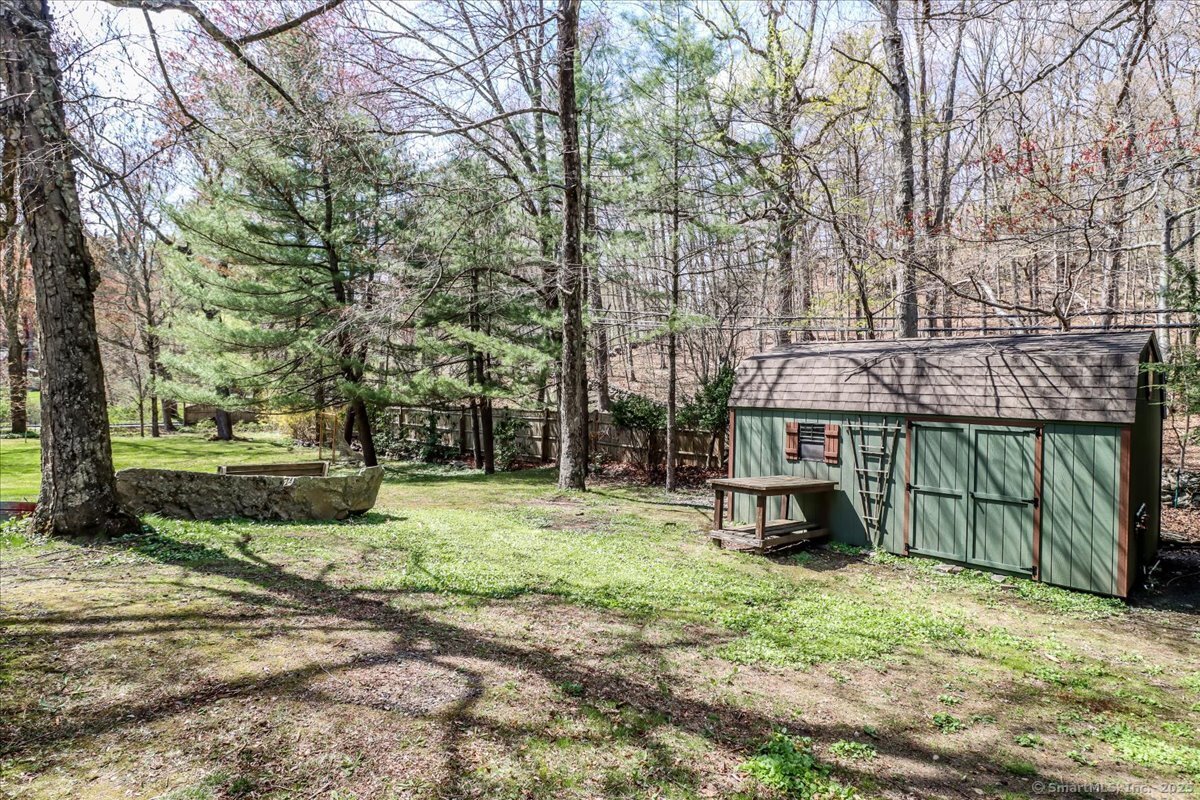 15 Pond View, Stamford, Connecticut 06903