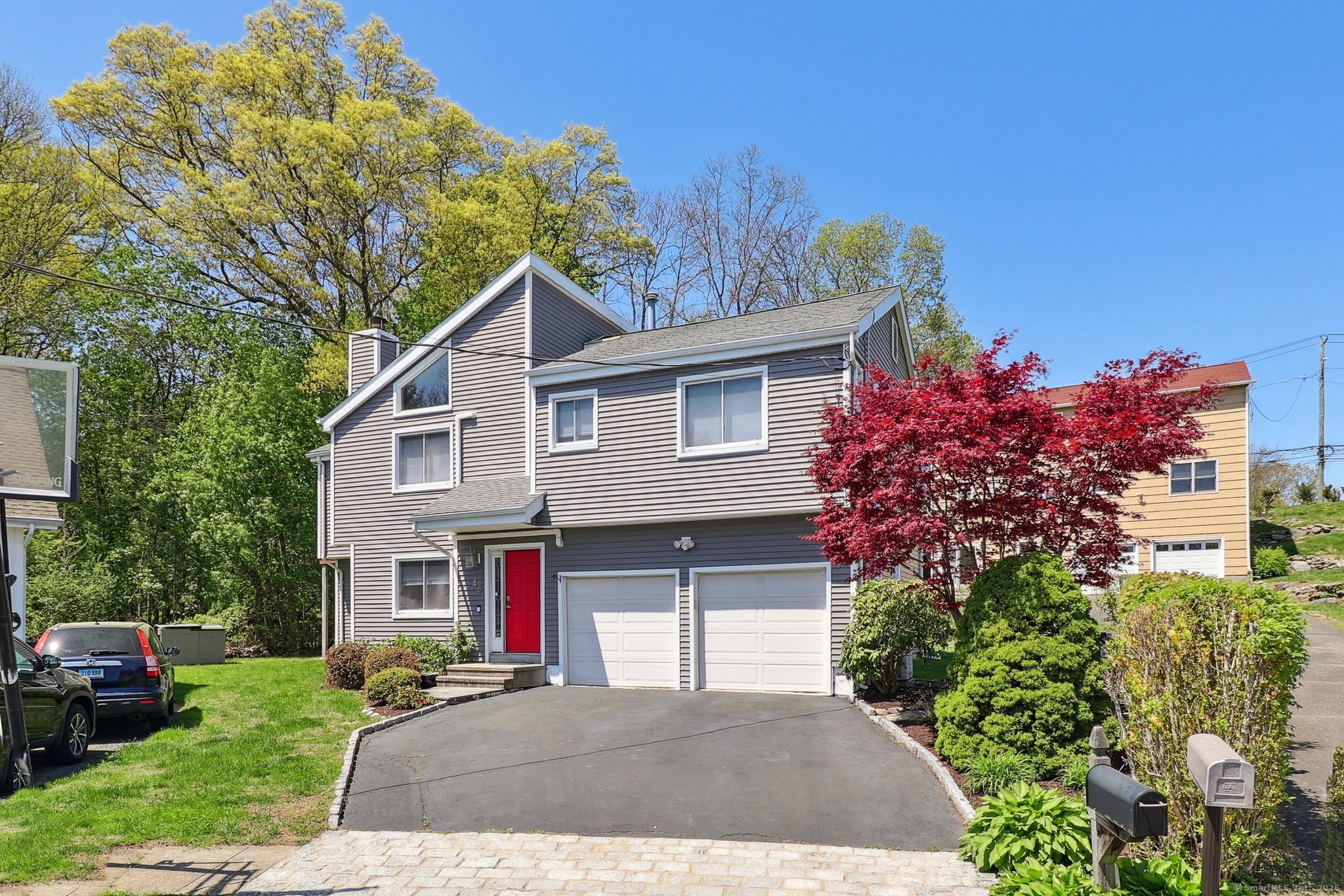 46 Fairway, Fairfield, Connecticut 06825