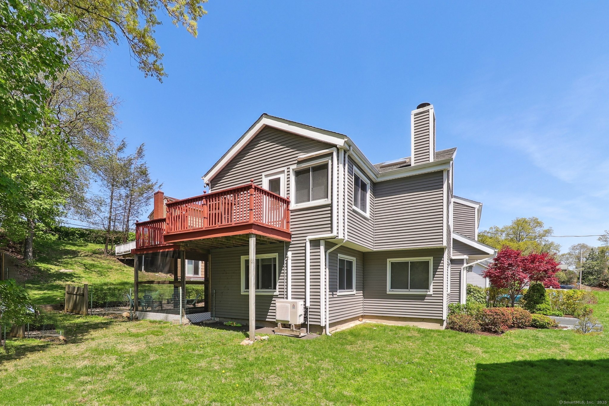 46 Fairway, Fairfield, Connecticut 06825