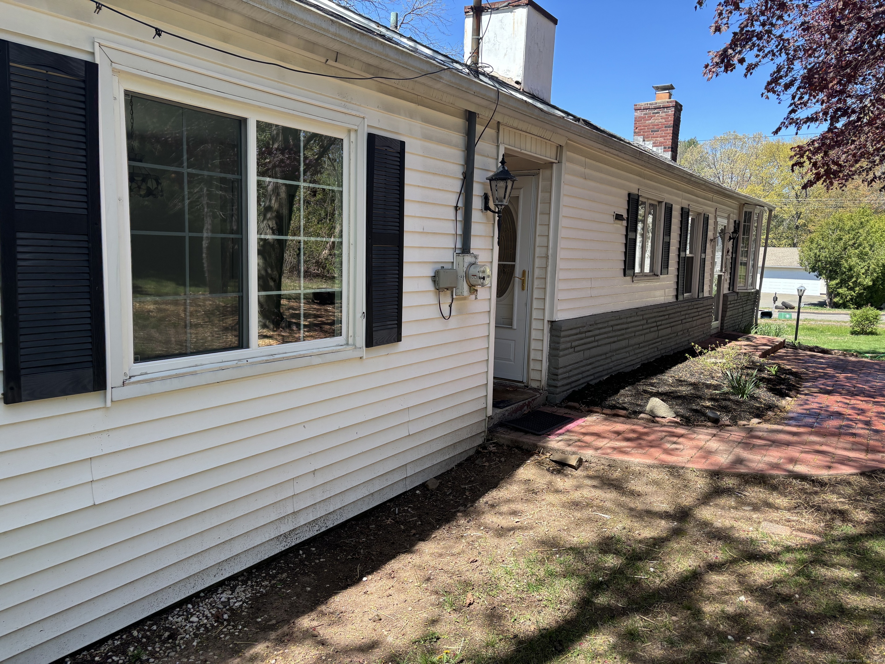 69 Bassett, North Haven, Connecticut 06473