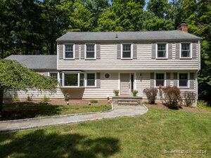 34 Longmeadows Road
