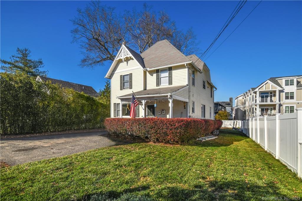 64 East Avenue New Canaan CT