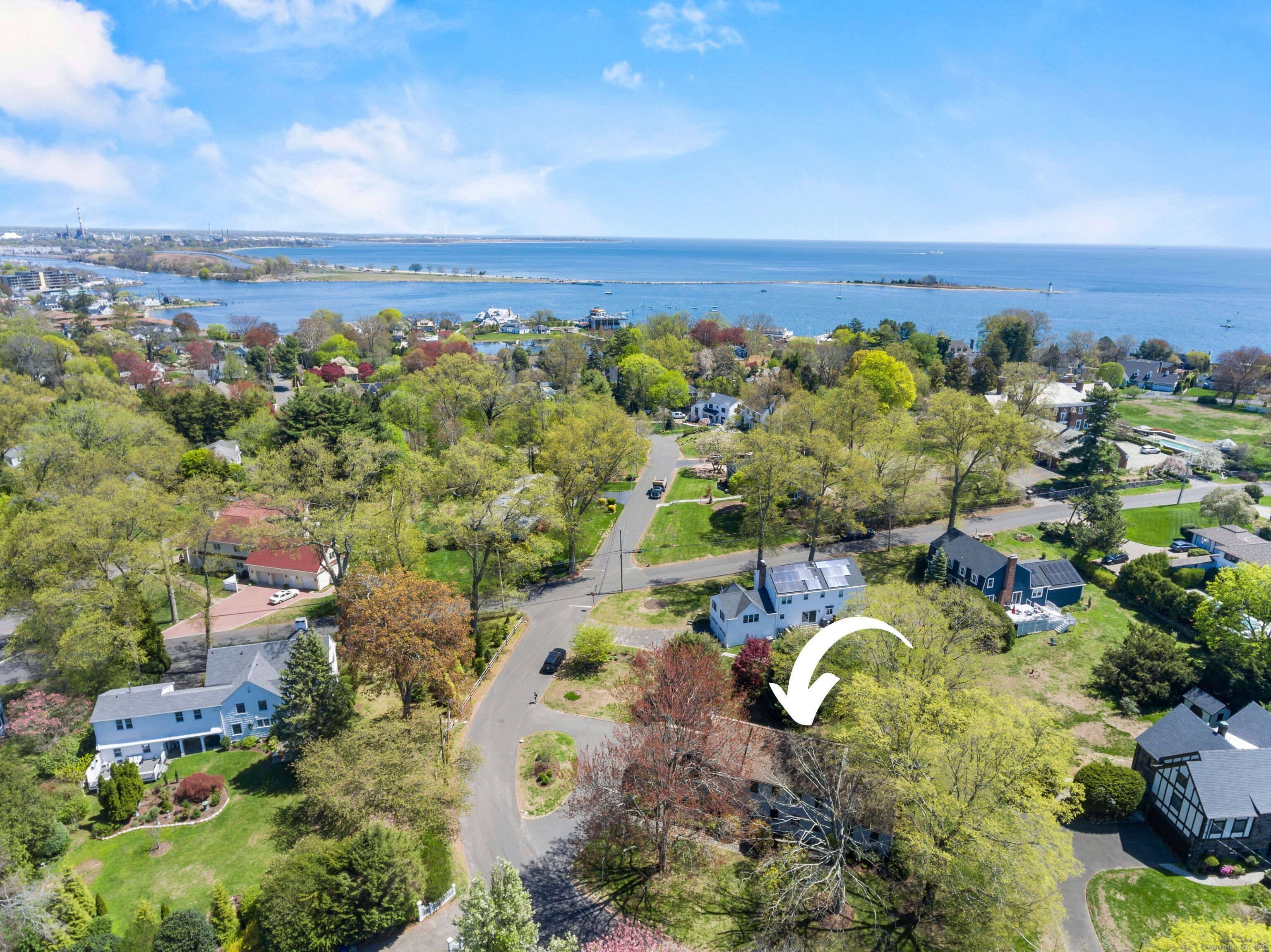 245 Sailors, Bridgeport, Connecticut 06605