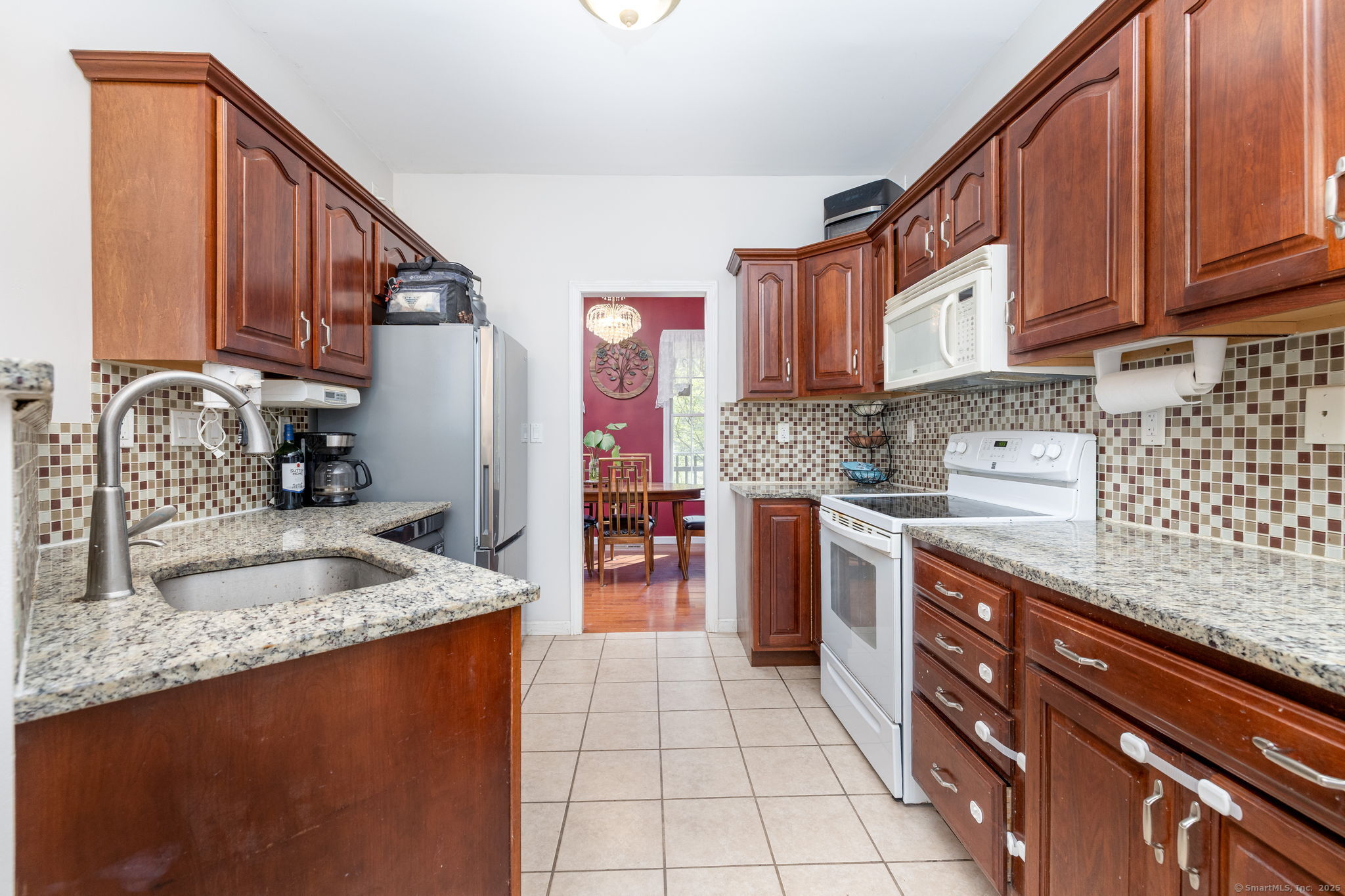 41 Todd Hollow, Plymouth, Connecticut 06782